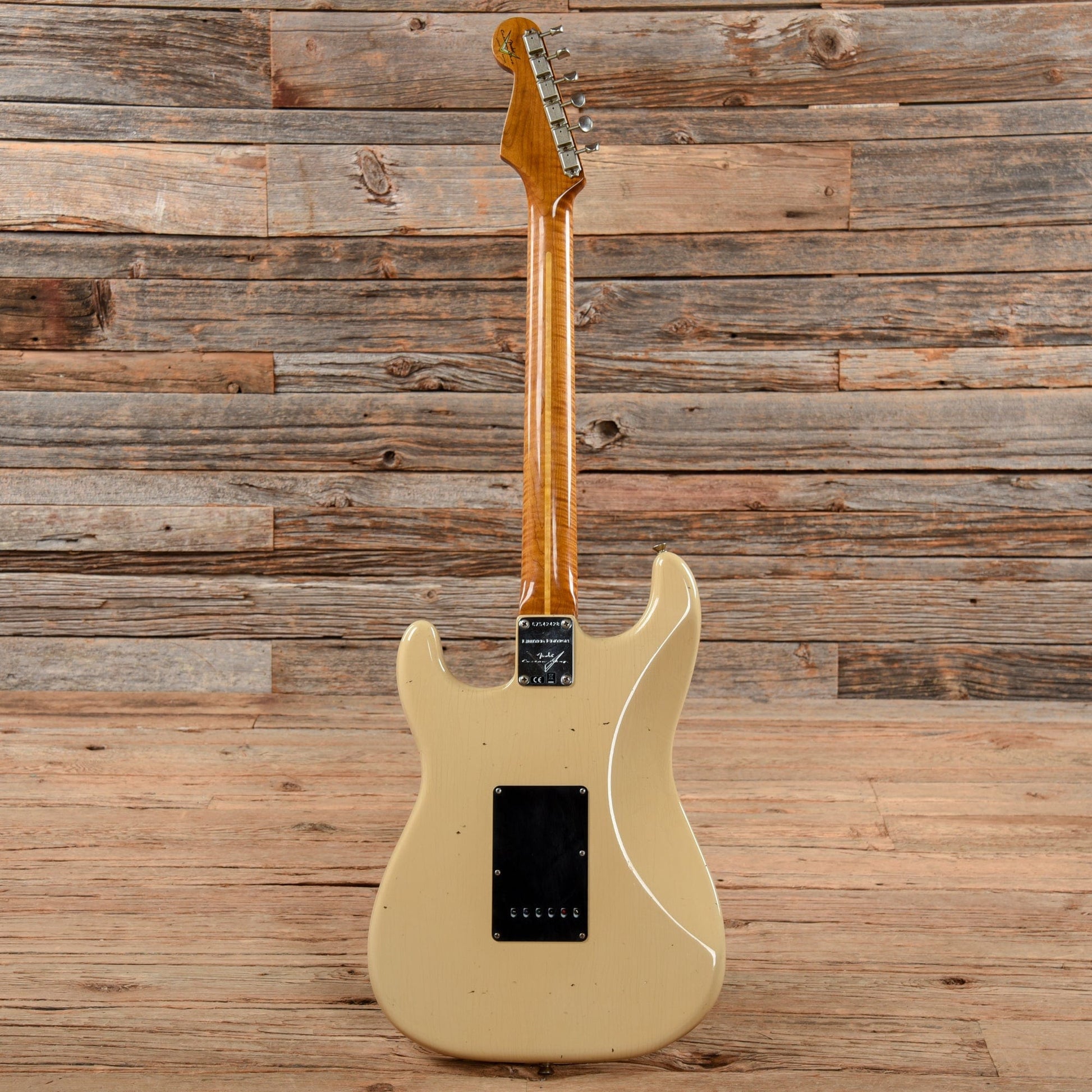 Fender Custom Shop Limited Edition Roasted Tomatillo Stratocaster Relic Aged Desert Sand 2019 Electric Guitars / Solid Body