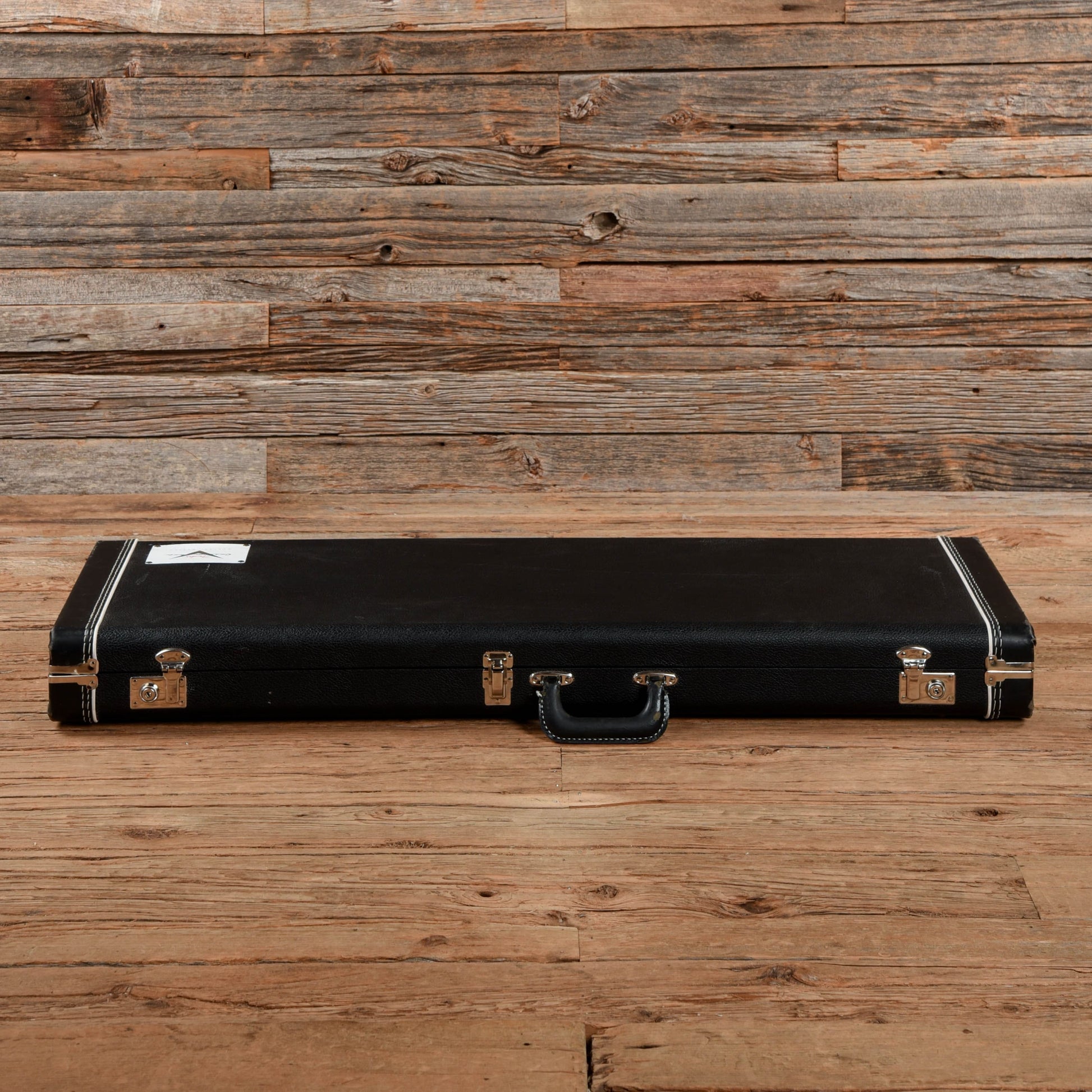 Fender Custom Shop Master Design Mark Kendrick 1965 Stratocaster Relic Lake Placid Blue 2004 Electric Guitars / Solid Body