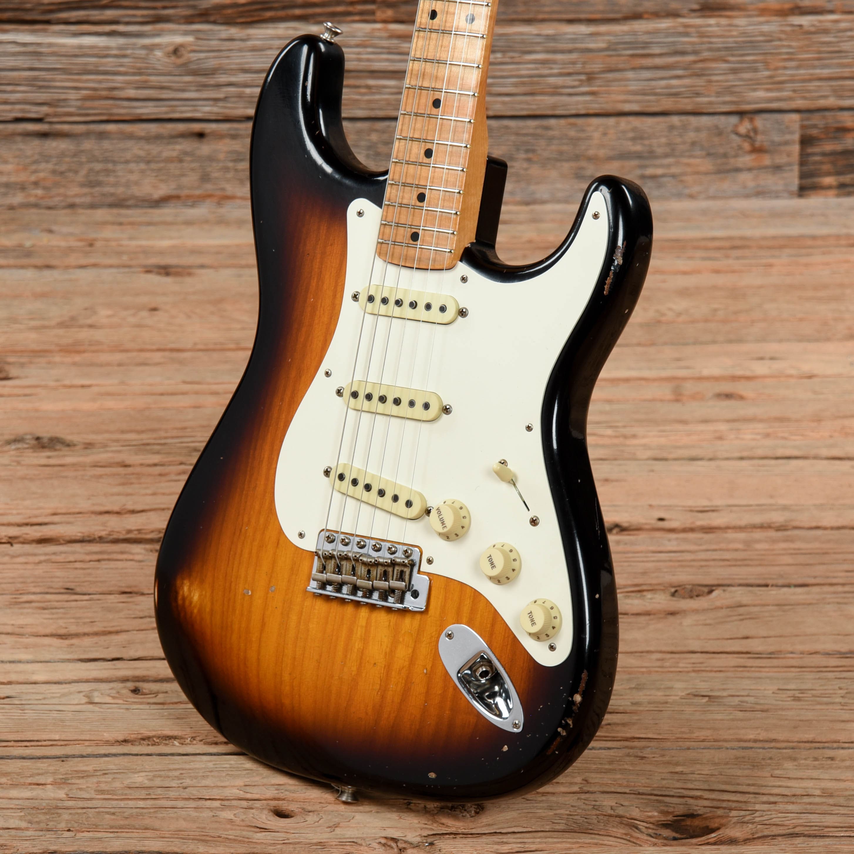 Fender Custom Shop Masterbuilt Greg Fessler '55 Stratocaster Journeyman Relic Sunburst 2016 Electric Guitars / Solid Body