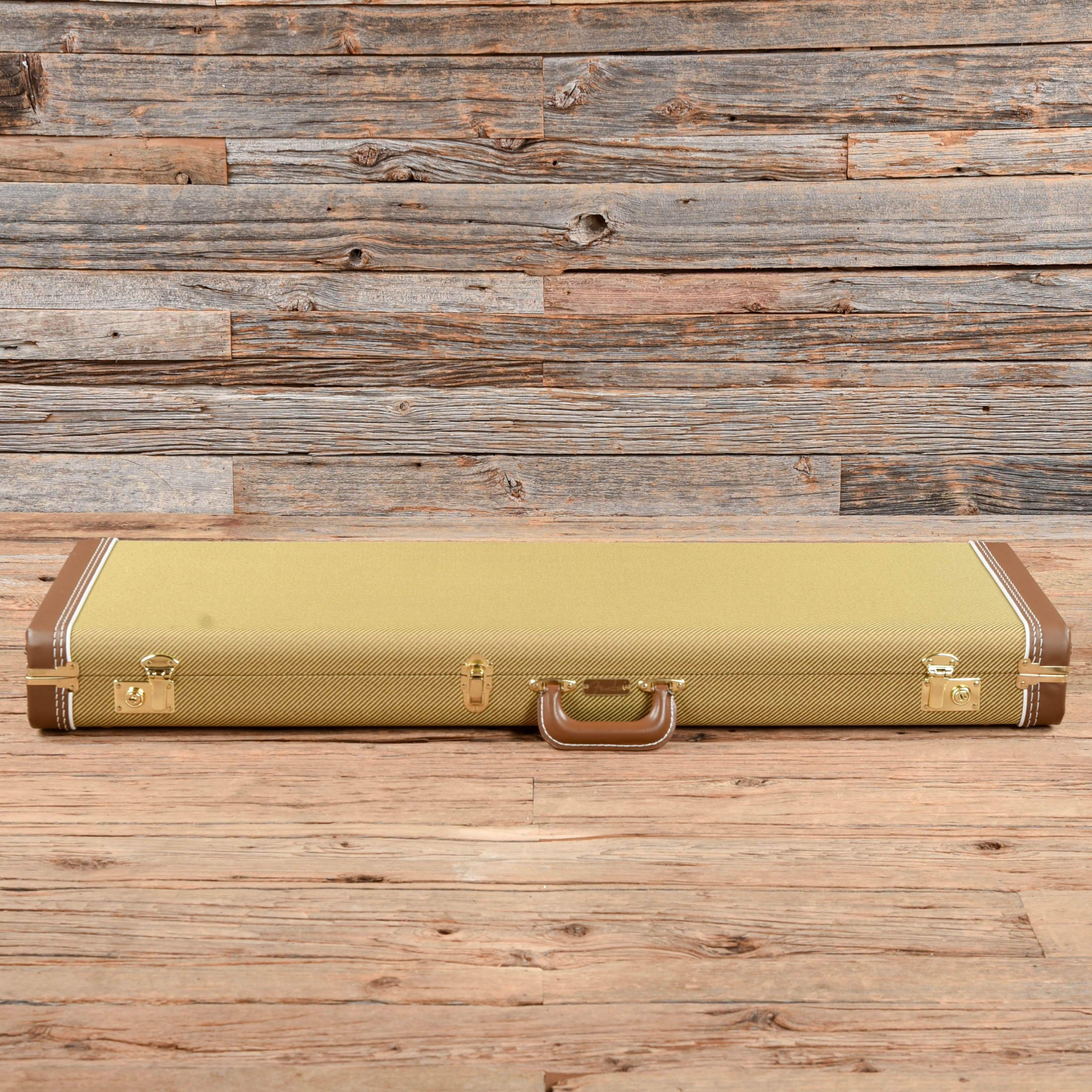 Fender Custom Shop Okume Stratocaster Closet Classic Masterbuilt by Dale Wilson 2-Tone Sunburst 2015 Electric Guitars / Solid Body