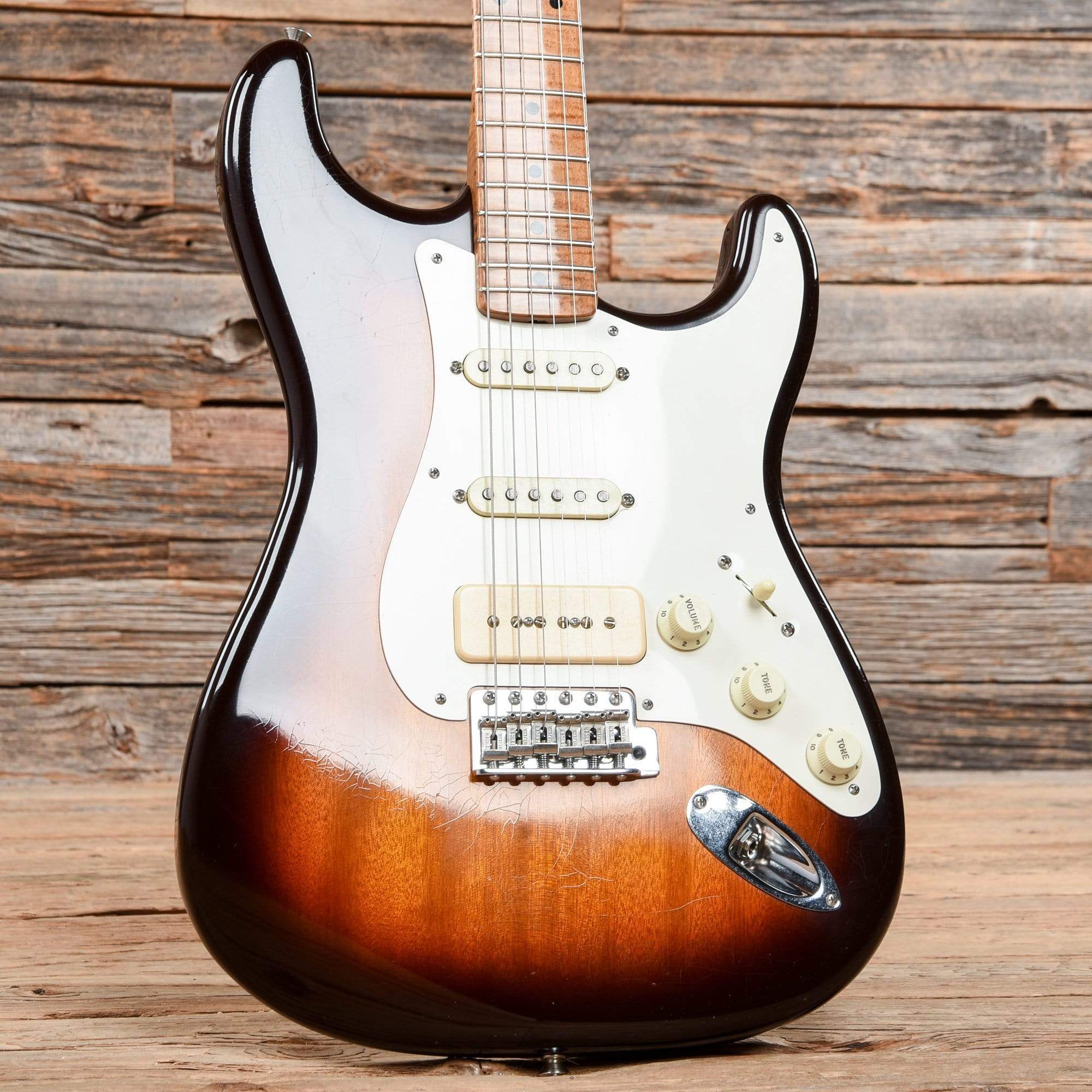 Fender Custom Shop Okume Stratocaster Closet Classic Masterbuilt by Dale Wilson Sunburst 2015 Electric Guitars / Solid Body