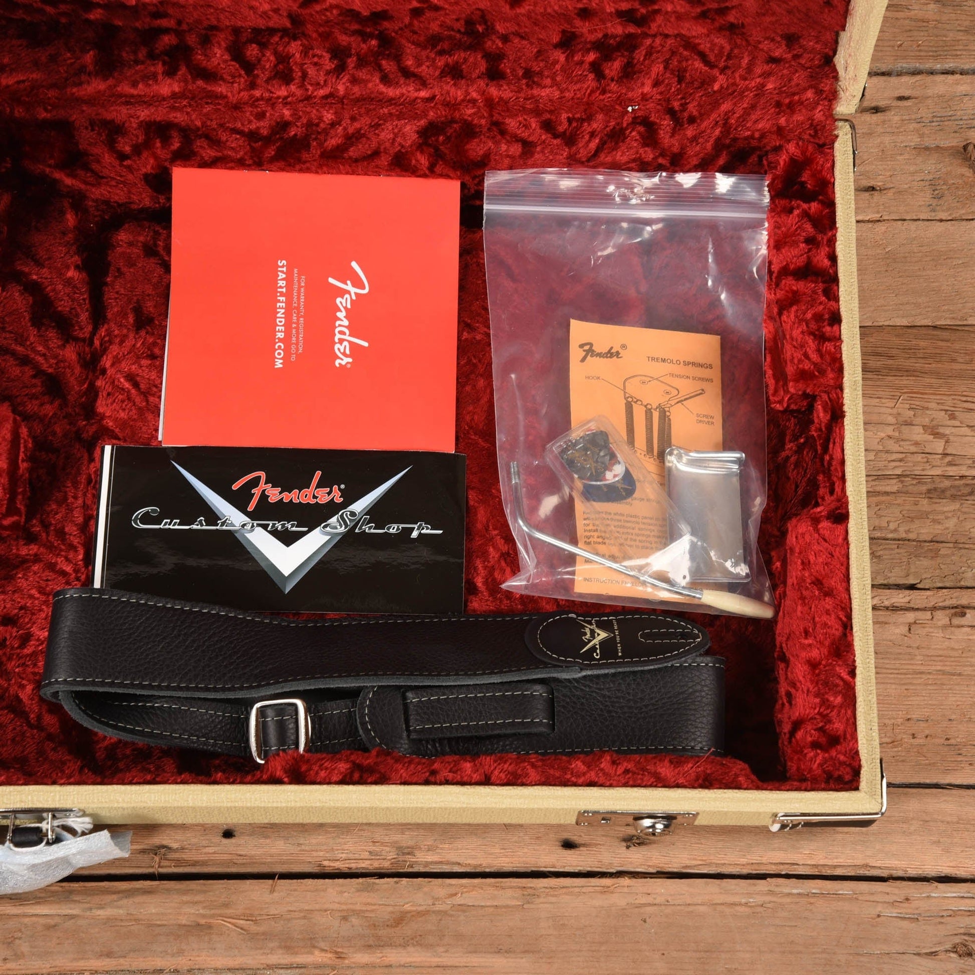 Fender Custom Shop Paul Waller Masterbuilt '60 Stratocaster Journeyman Relic Vintage White 2022 Electric Guitars / Solid Body