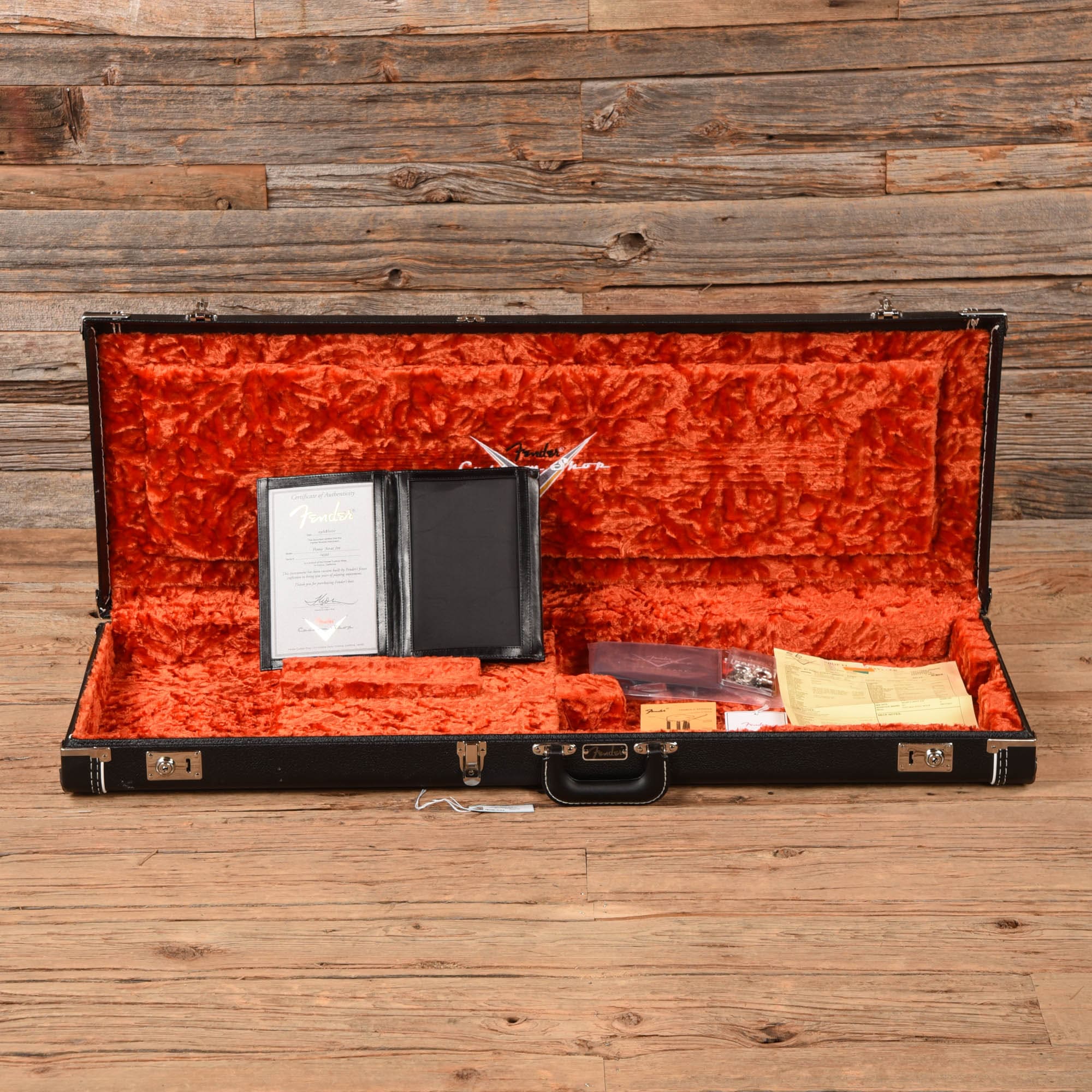 Fender Custom Shop Postmodern Stratocaster RW Aged White 2022 Electric Guitars / Solid Body