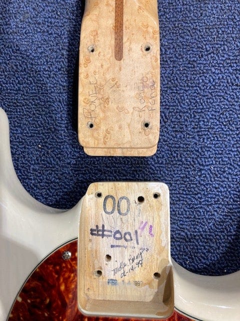 Fender Custom Shop Texascaster White Blonde 1997 Electric Guitars / Solid Body