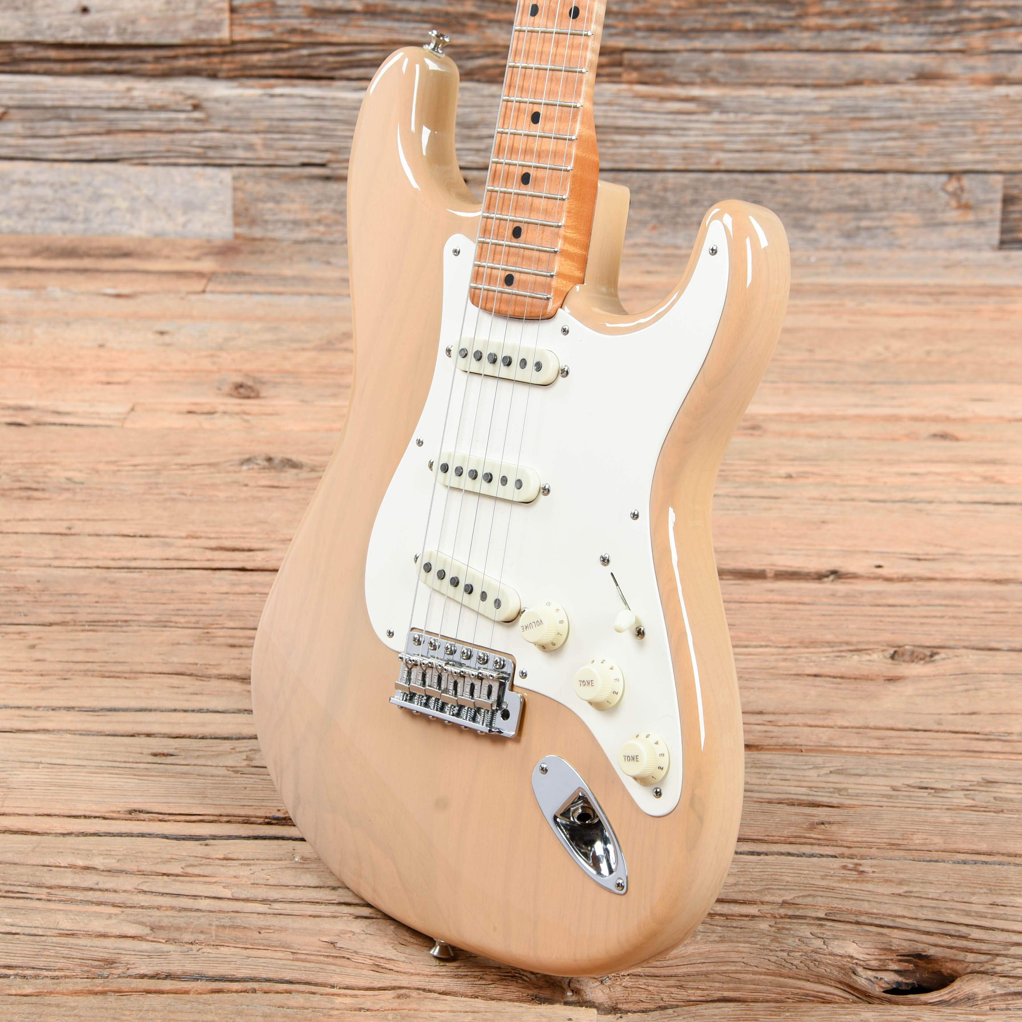 Fender Custom Shop Wildwood 10 1956 Stratocaster Relic-Ready Masterbuilt by Dale Wilson White Blonde 2020 Electric Guitars / Solid Body