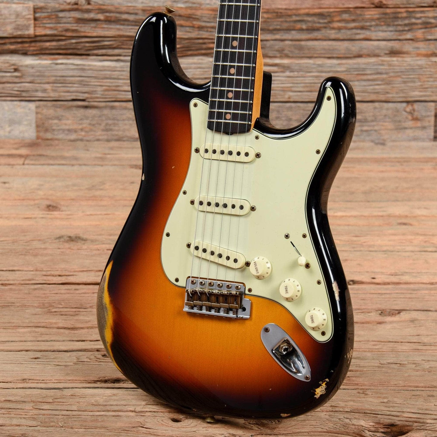 Fender Custom Shop Willcutt "The 63" Stratocaster Relic 3-Tone Sunburst 2021 Electric Guitars / Solid Body