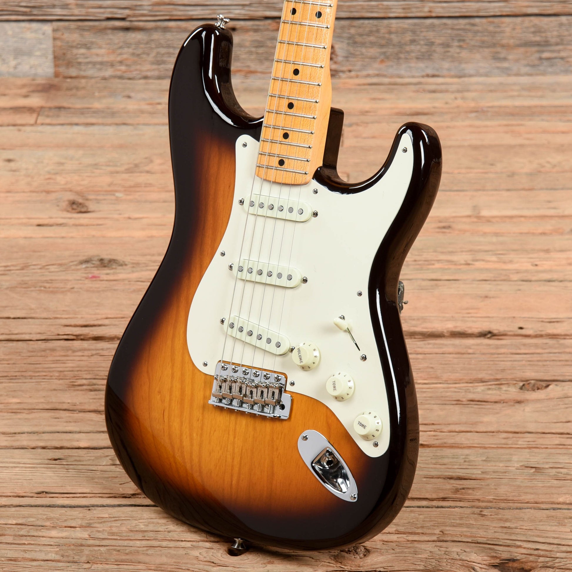 Fender Custom Shop WW10 '55 Stratocaster Relic Ready Sunburst Electric Guitars / Solid Body