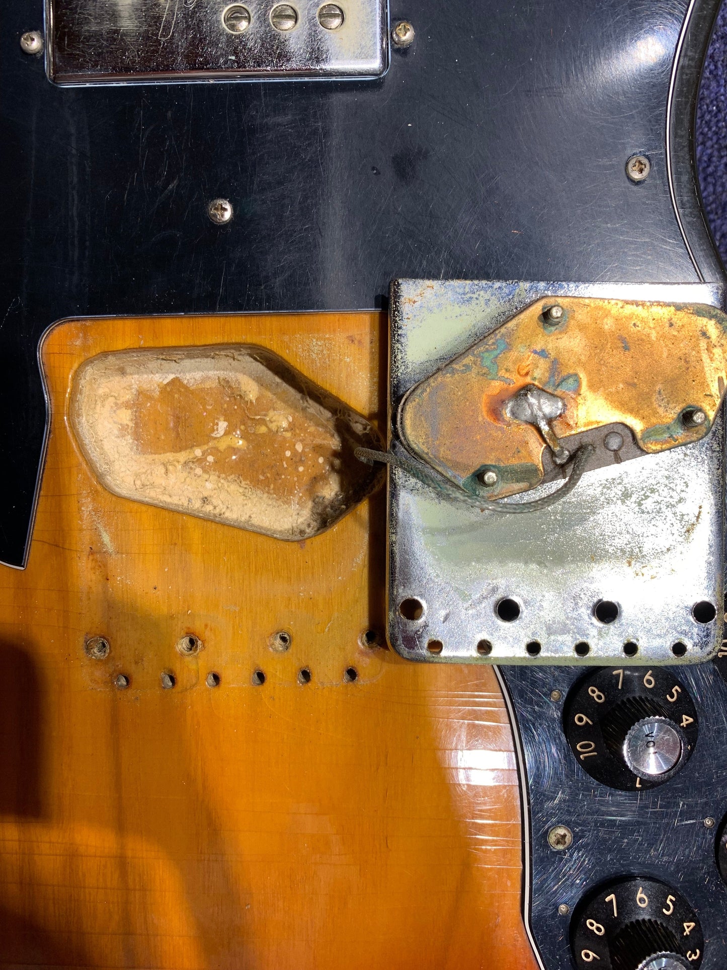 Fender Custom Telecaster Sunburst 1976 Electric Guitars / Solid Body