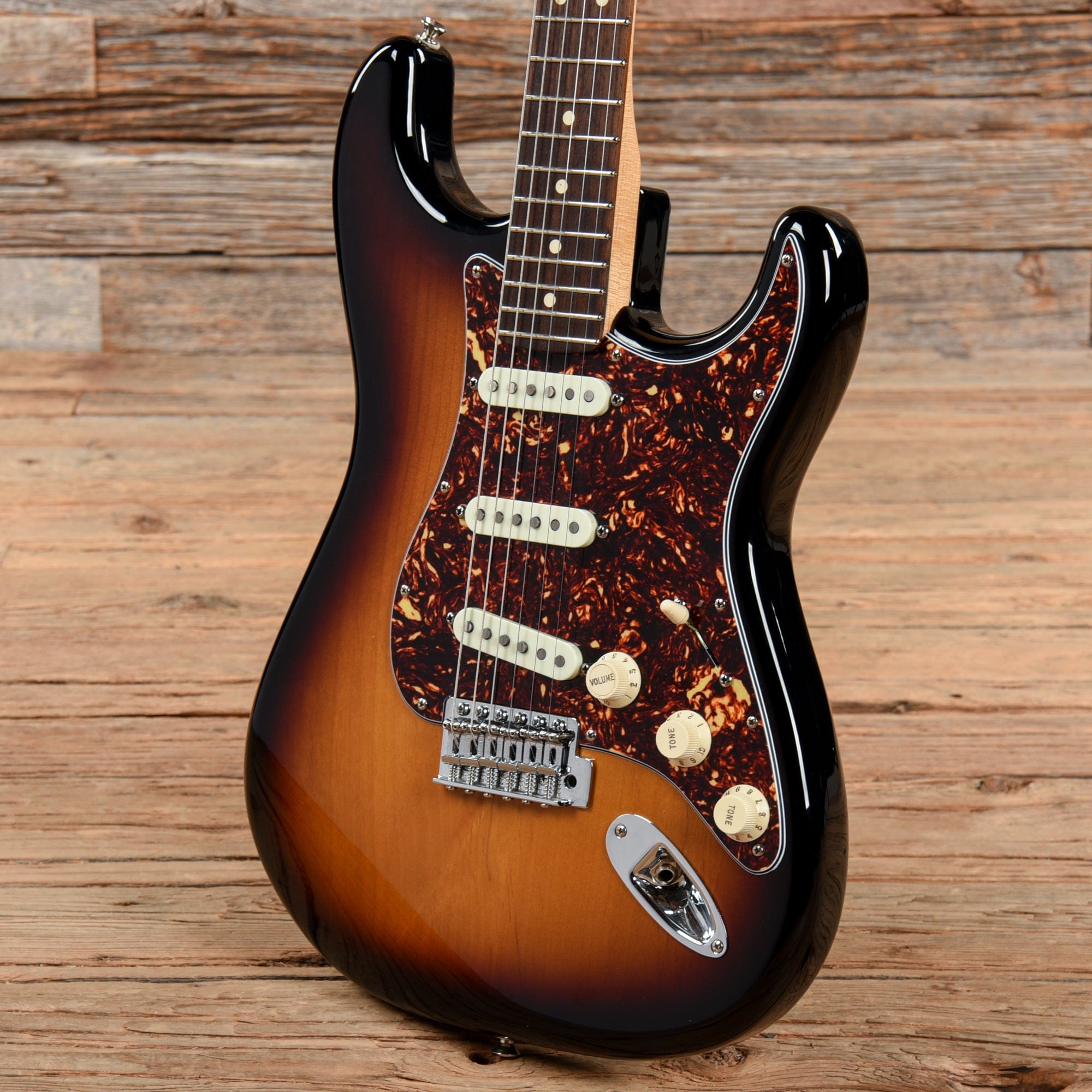Fender Deluxe Lone Star Stratocaster Sunburst 2013 – Chicago Music