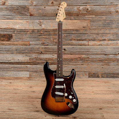 Fender Deluxe Players Stratocaster Sunburst 2009 Electric Guitars / Solid Body