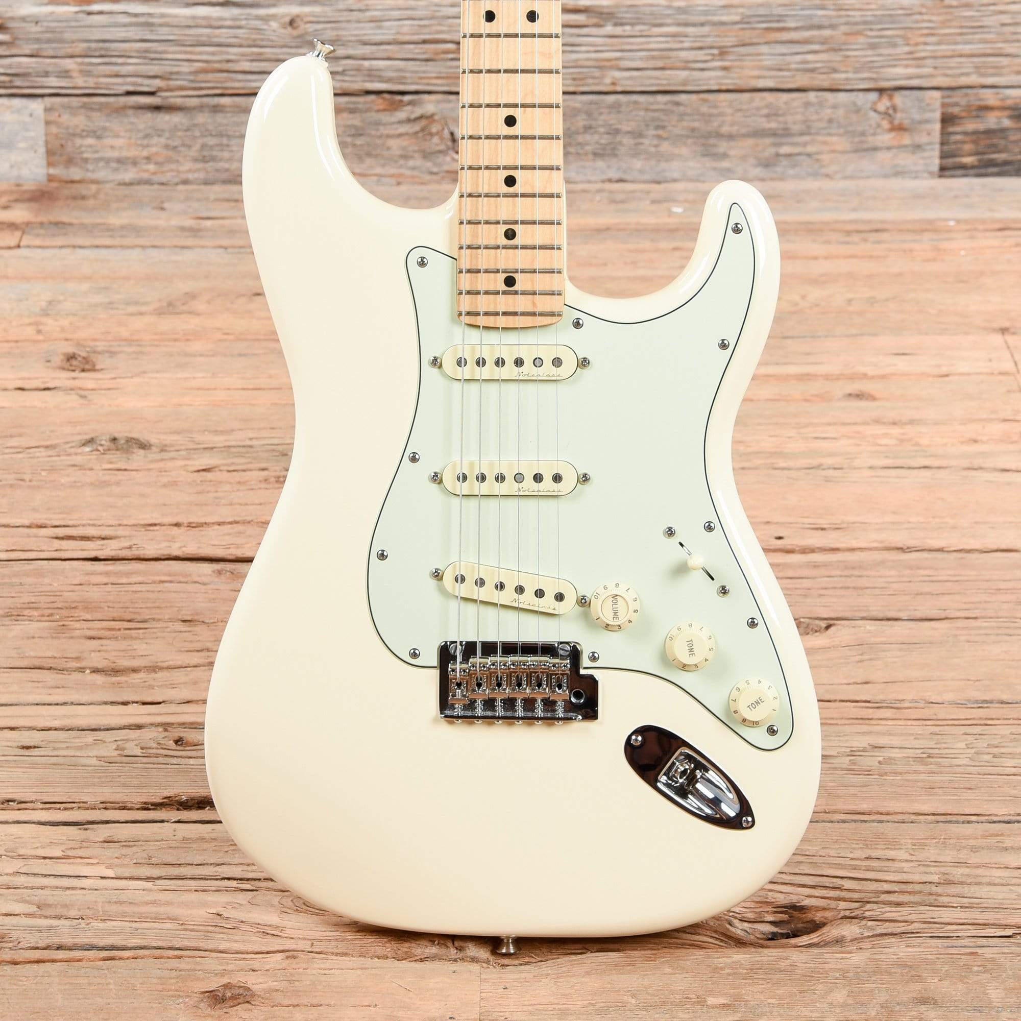 Fender Deluxe Roadhouse Stratocaster Olympic White 2019 Electric Guitars / Solid Body