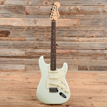 Fender Deluxe Roadhouse Stratocaster Sonic Blue 2013 Electric Guitars / Solid Body