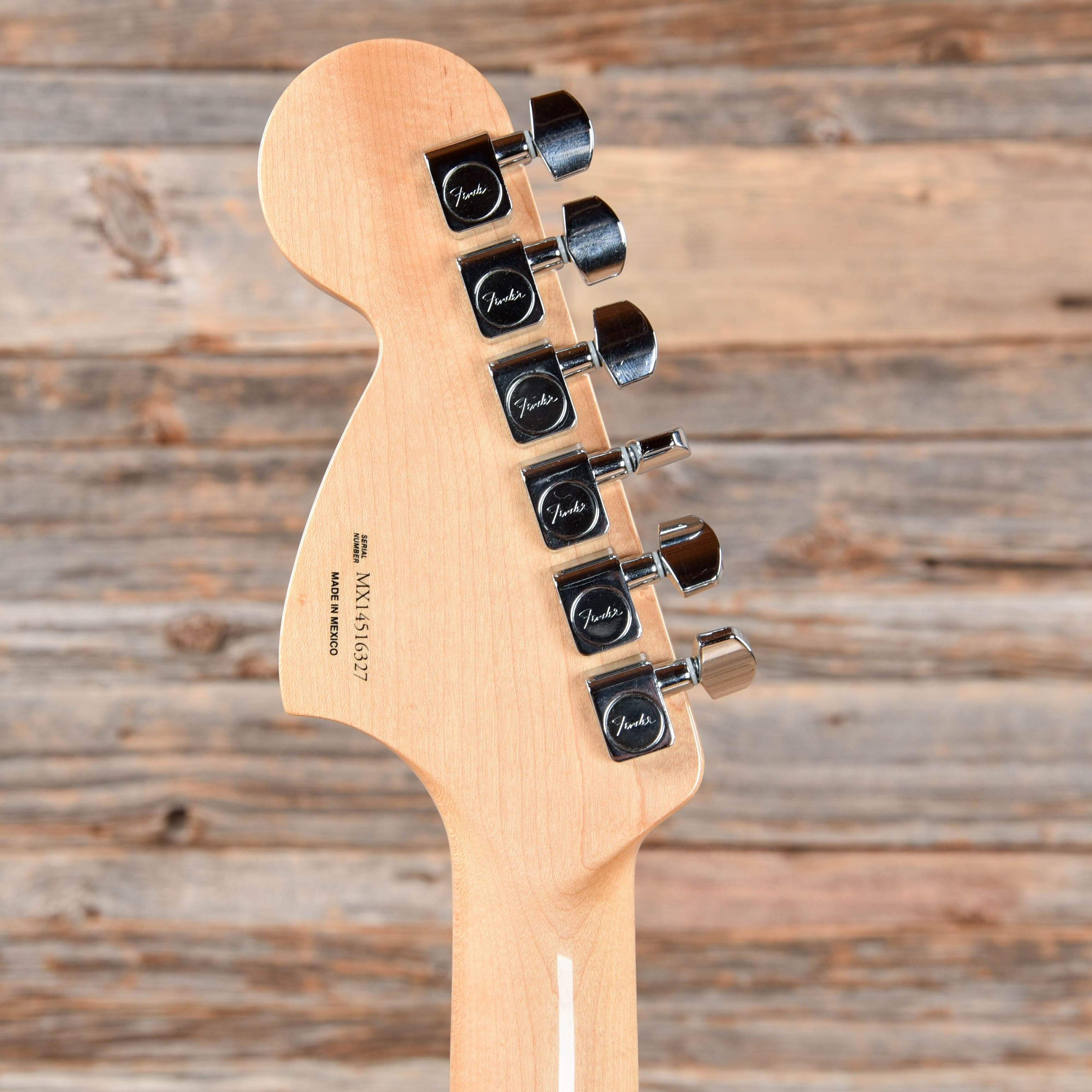 Fender Deluxe Roadhouse Stratocaster Sonic Blue 2014 Electric Guitars / Solid Body