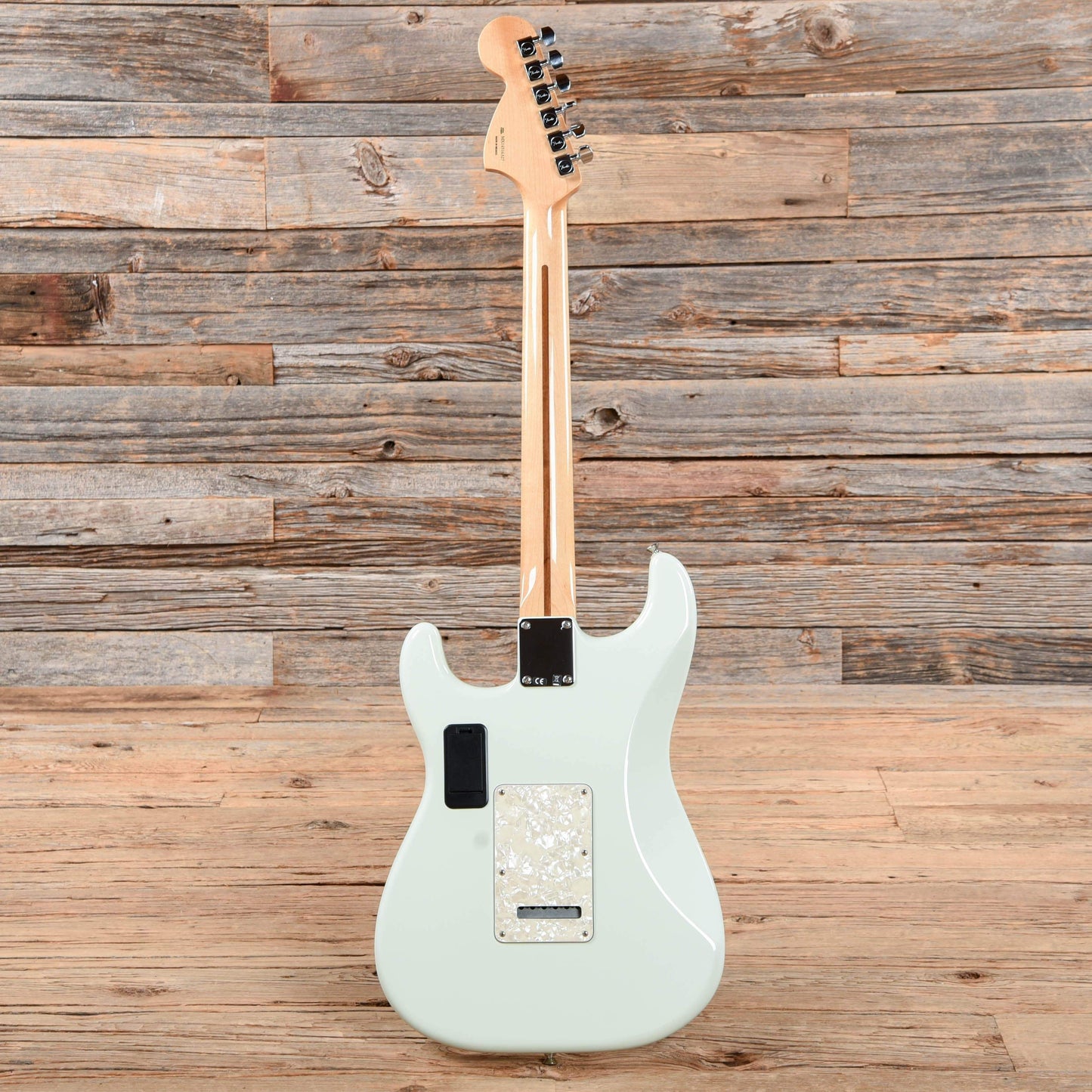 Fender Deluxe Roadhouse Stratocaster Sonic Blue 2014 Electric Guitars / Solid Body