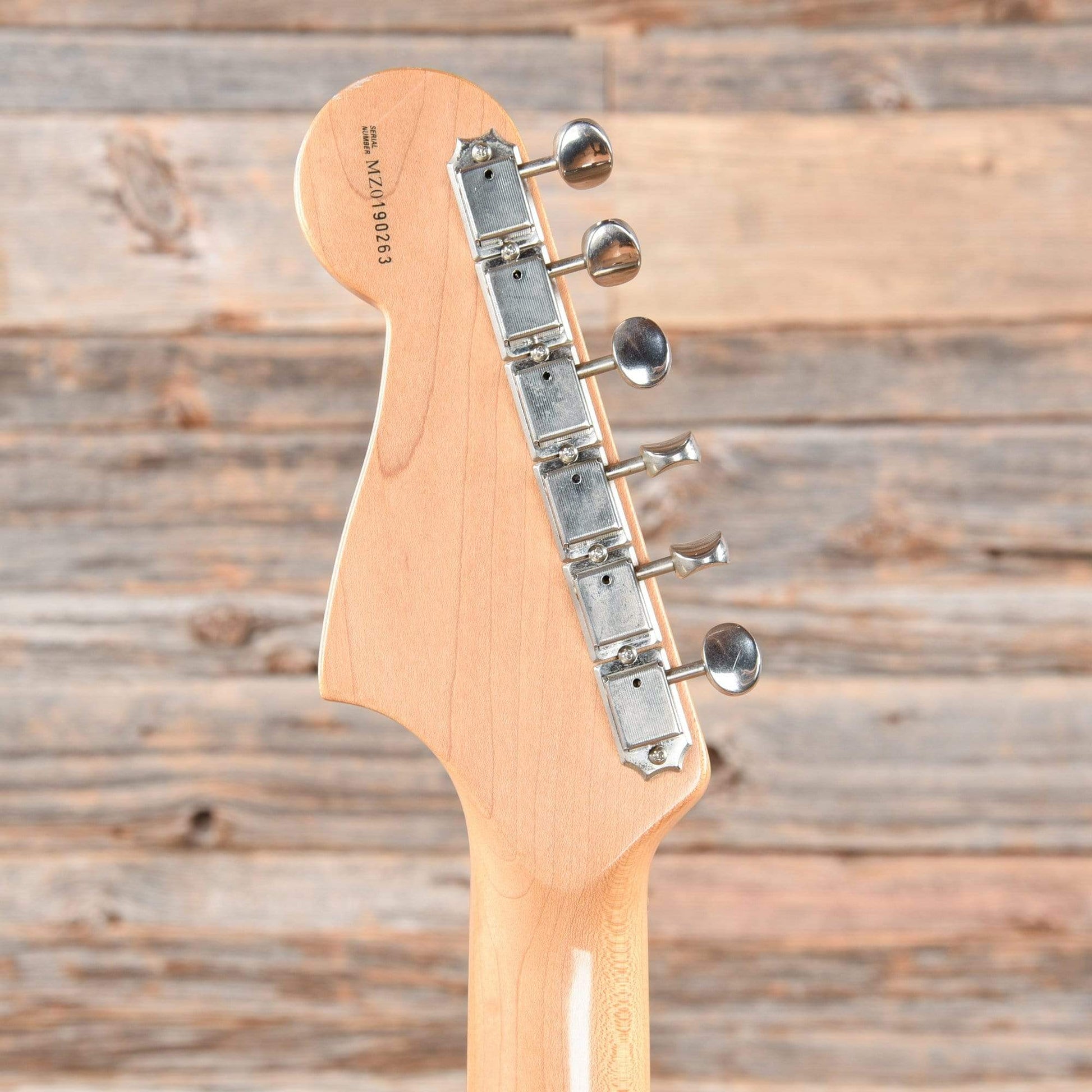 Fender Deluxe Series Toronado Black 2000 Electric Guitars / Solid Body