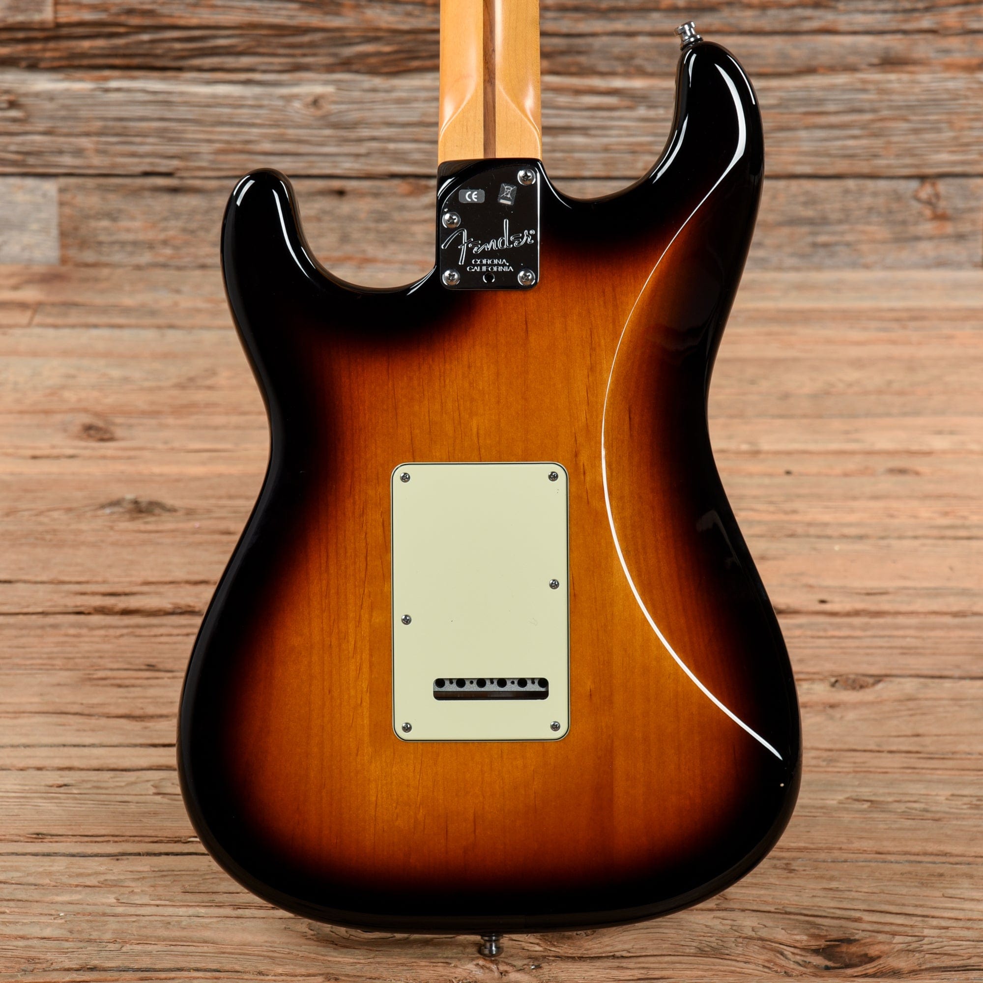 Fender Deluxe USA Stratocaster V Neck Sunburst 2011 Electric Guitars / Solid Body