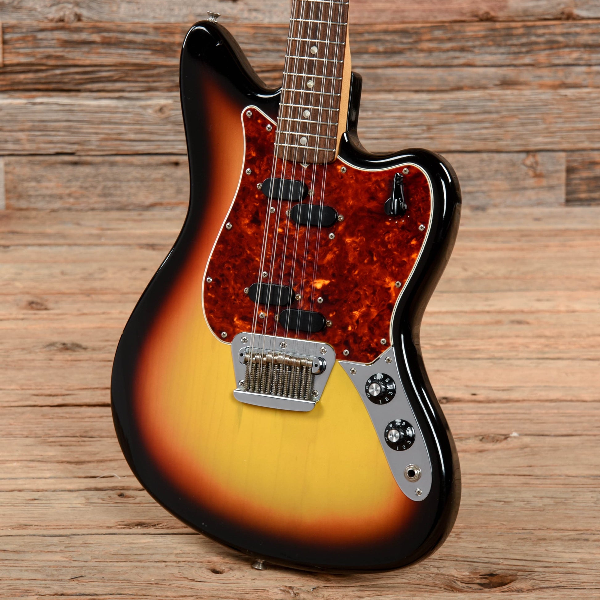 Fender Electric XII Sunburst 1966 Electric Guitars / Solid Body