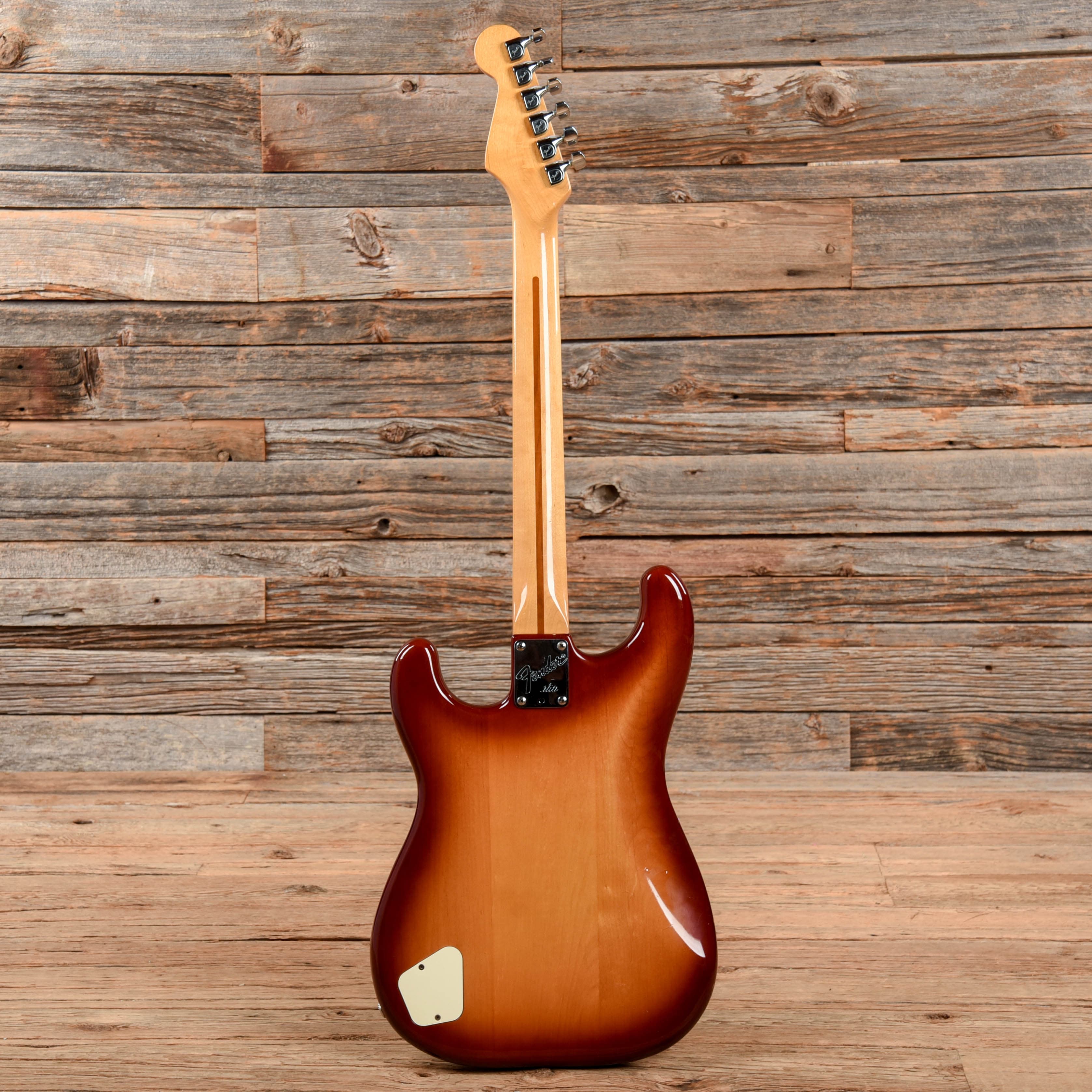 Fender Elite Strat Sienna Sunburst 1983 Electric Guitars / Solid Body