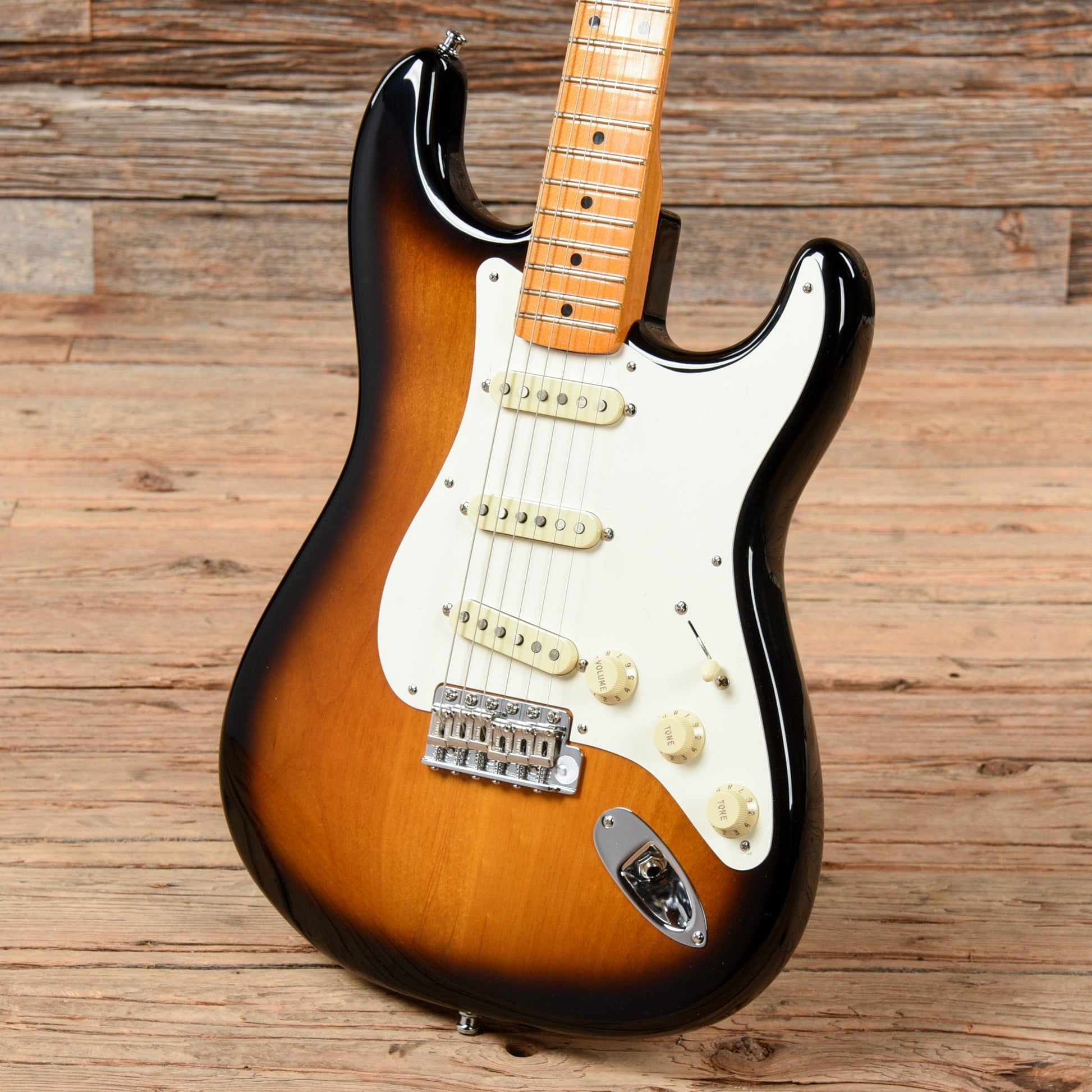 Fender Eric Johnson Stratocaster Sunburst 2017 Electric Guitars / Solid Body