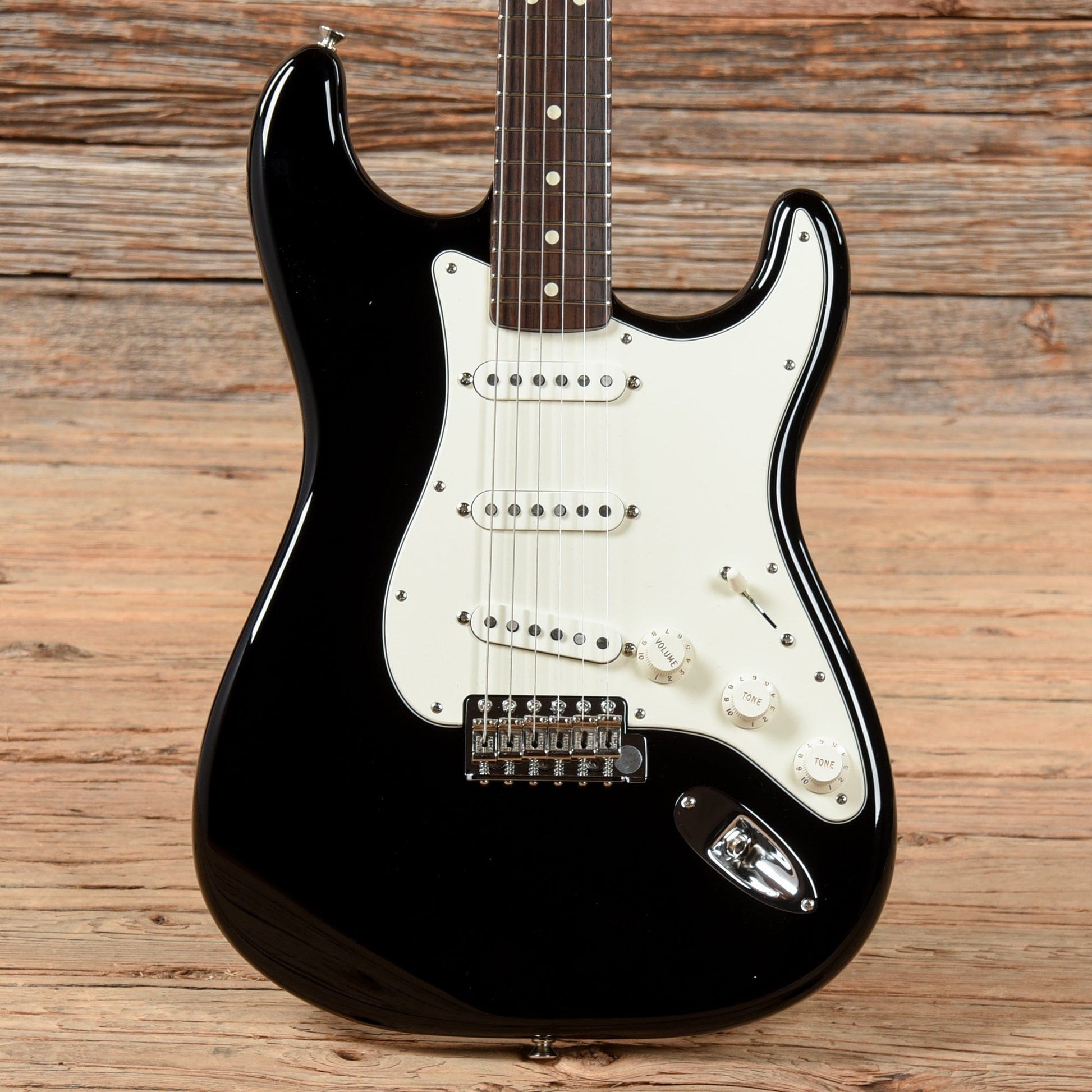 Fender FSR American Vintage 70s Stratocaster w/ Matching Headstock Black 2013 Electric Guitars / Solid Body