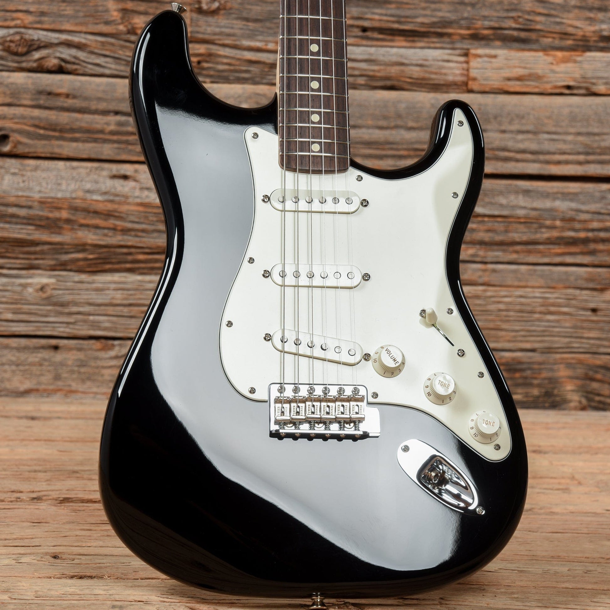 Fender FSR American Vintage 70s Stratocaster w/ Matching Headstock Black 2013 Electric Guitars / Solid Body