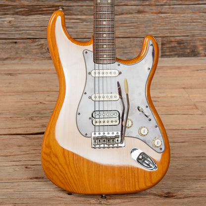 Fender FSR Player Stratocaster HSS Amber 2011 Electric Guitars / Solid Body