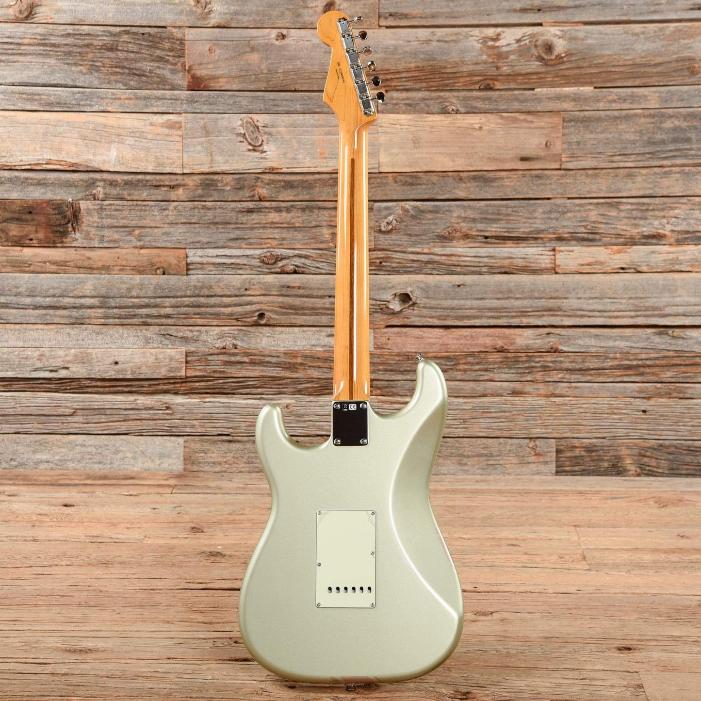 Fender FSR Traditional 50s Stratocaster with Competition Stripe Inca Silver with Shoreline Gold Stripes 2018 Electric Guitars / Solid Body