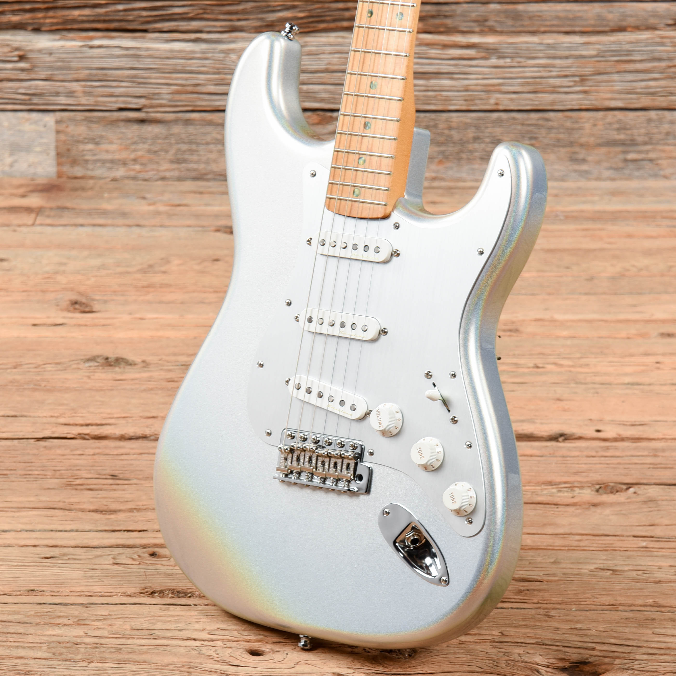 Fender H.E.R. Signature Stratocaster Chrome Glow 2020 Electric Guitars / Solid Body
