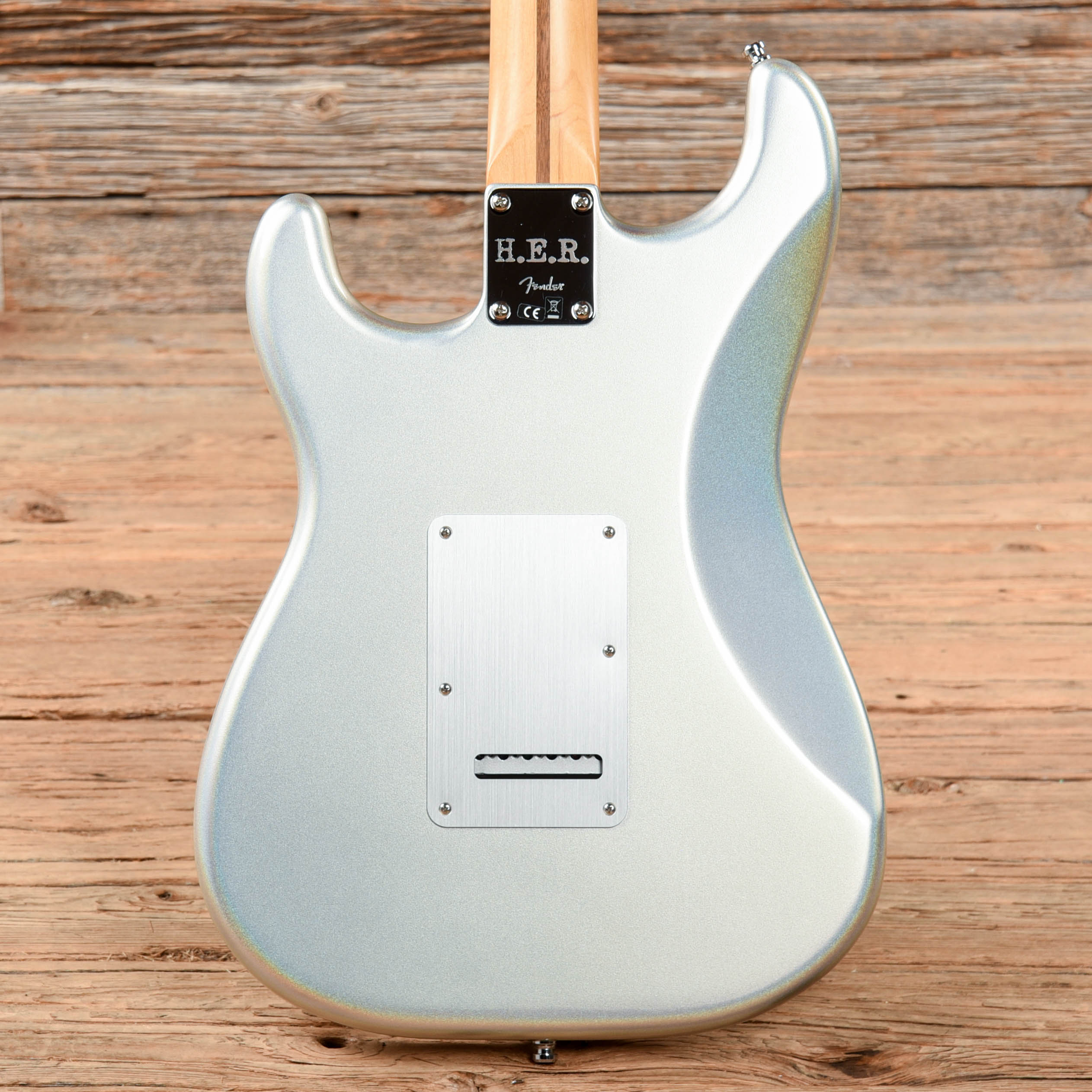 Fender H.E.R. Signature Stratocaster Chrome Glow 2020 Electric Guitars / Solid Body