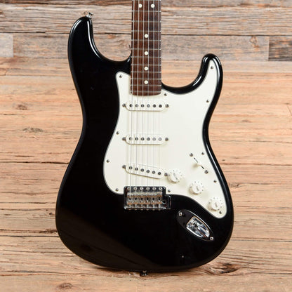 Fender Highway 1 Stratocaster Black 2006 Electric Guitars / Solid Body