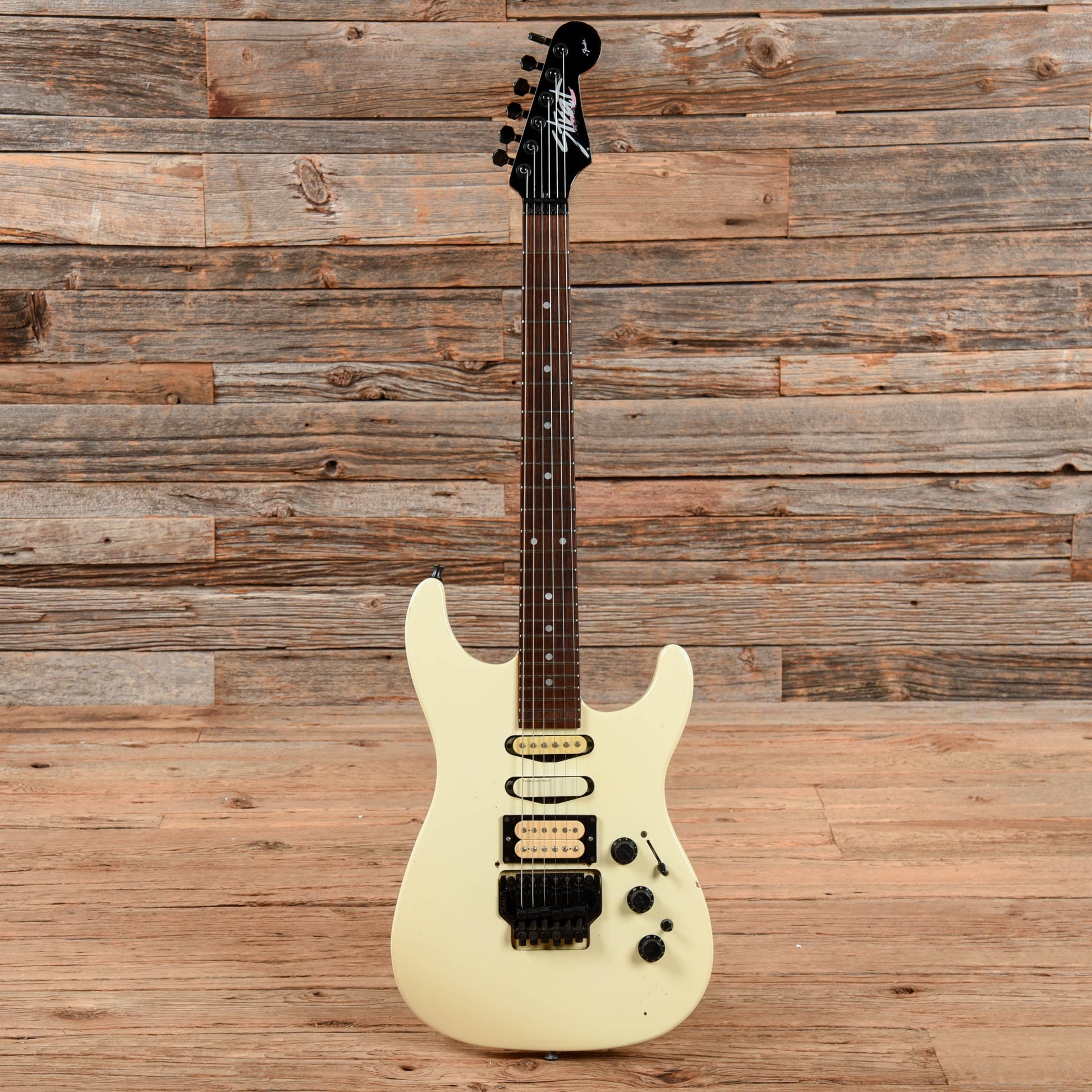 Fender HM Strat HSS White 1988 Electric Guitars / Solid Body