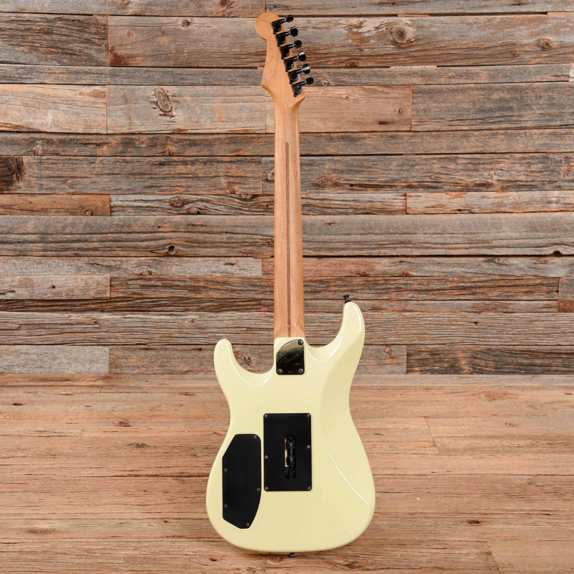 Fender HM Strat HSS White 1988 Electric Guitars / Solid Body