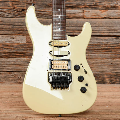 Fender HM Strat HSS White 1988 Electric Guitars / Solid Body