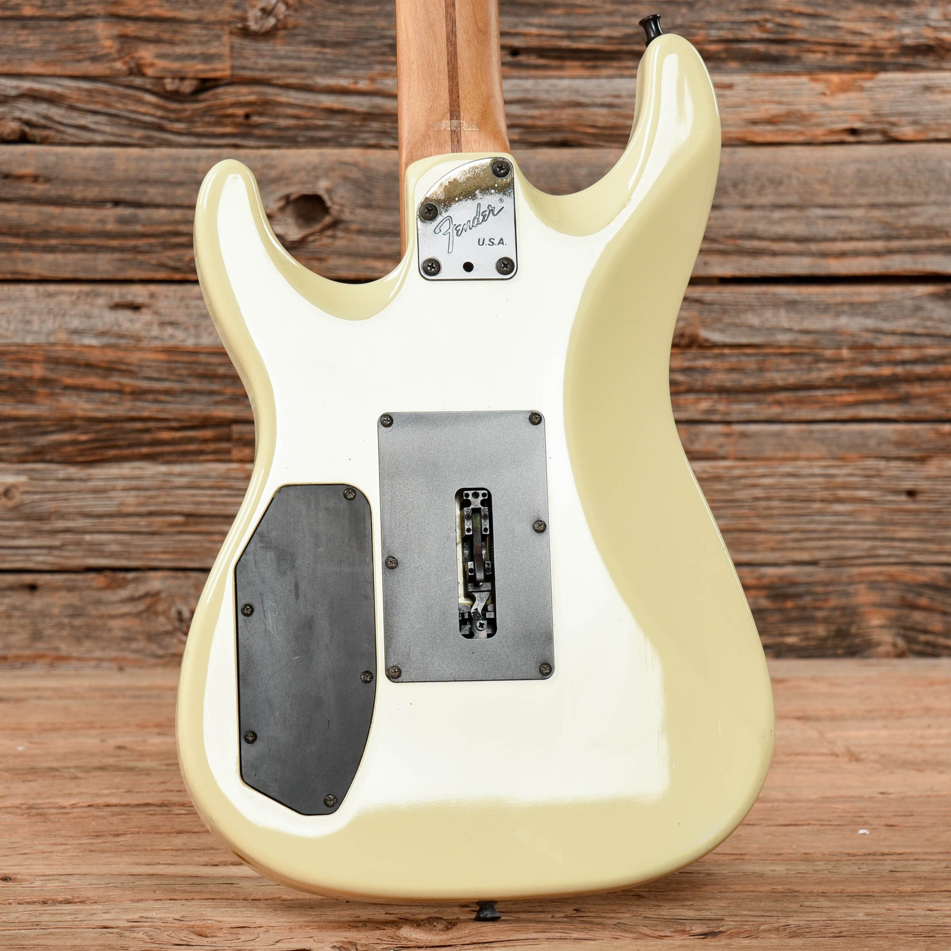 Fender HM Strat HSS White 1988 Electric Guitars / Solid Body