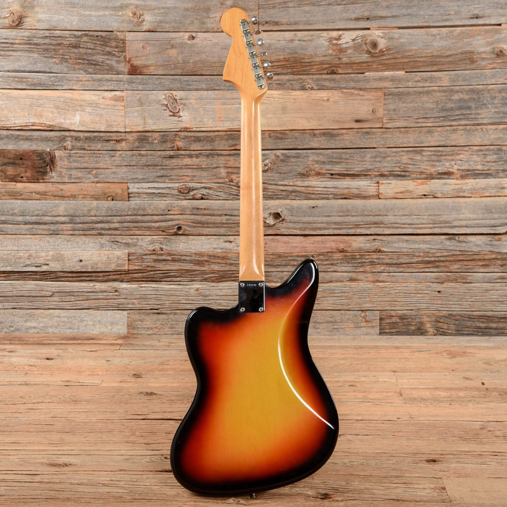 Fender Jaguar Sunburst 1965 Electric Guitars / Solid Body