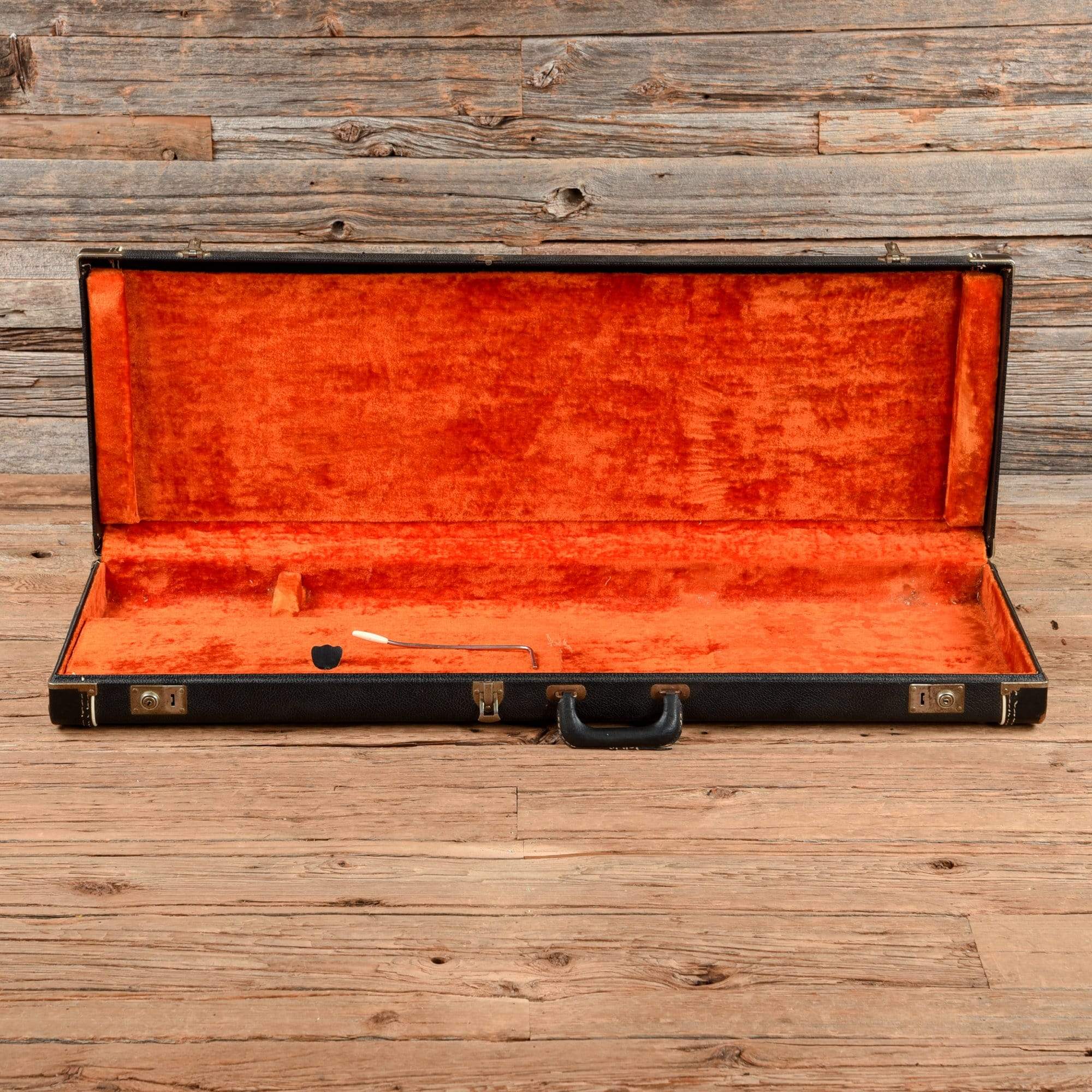 Fender Jaguar Sunburst 1965 Electric Guitars / Solid Body