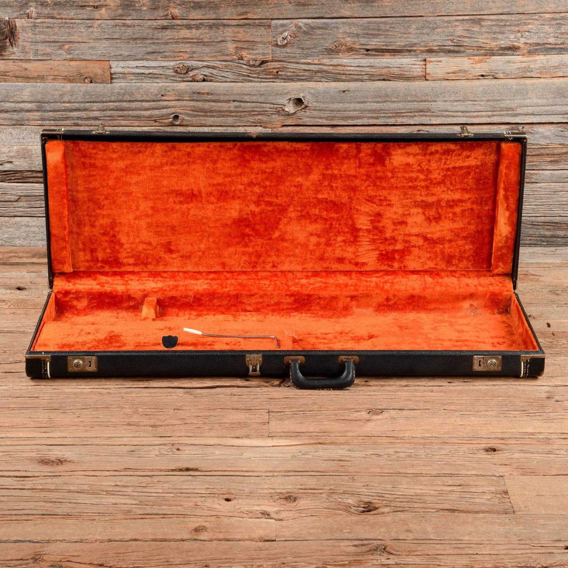 Fender Jaguar Sunburst 1965 Electric Guitars / Solid Body