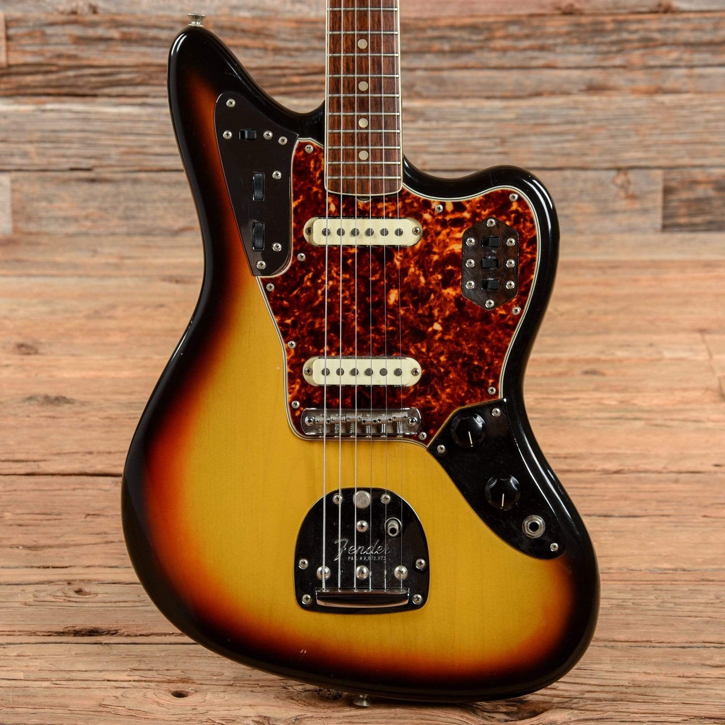 Fender Jaguar Sunburst 1965 Electric Guitars / Solid Body