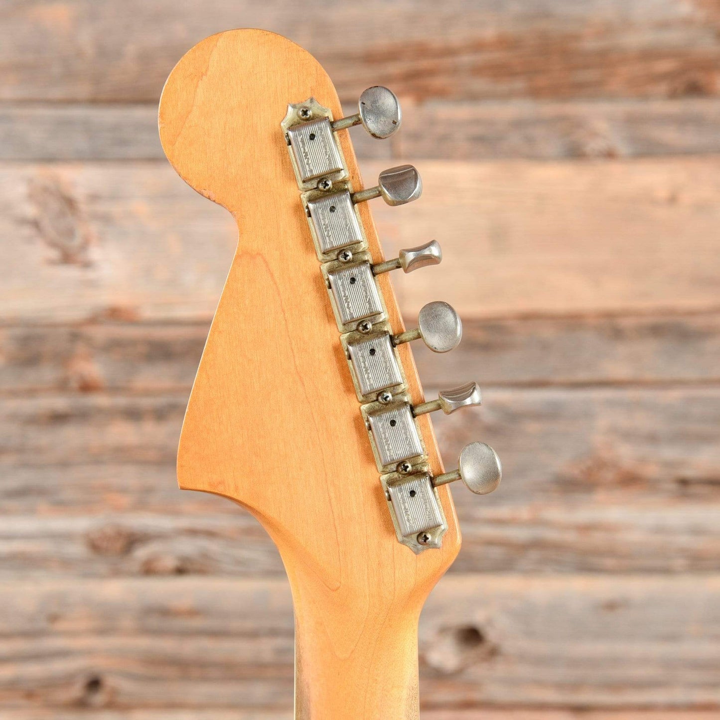 Fender Jaguar Sunburst 1965 Electric Guitars / Solid Body