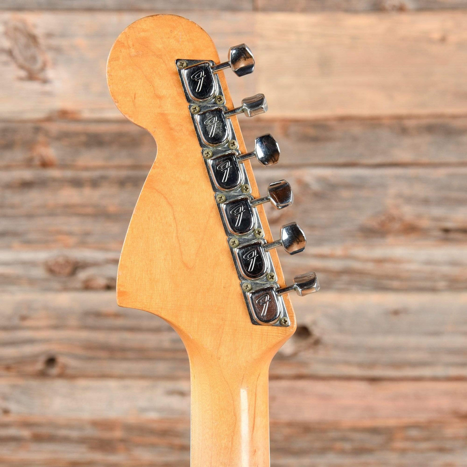 Fender Jaguar Sunburst 1966 Electric Guitars / Solid Body