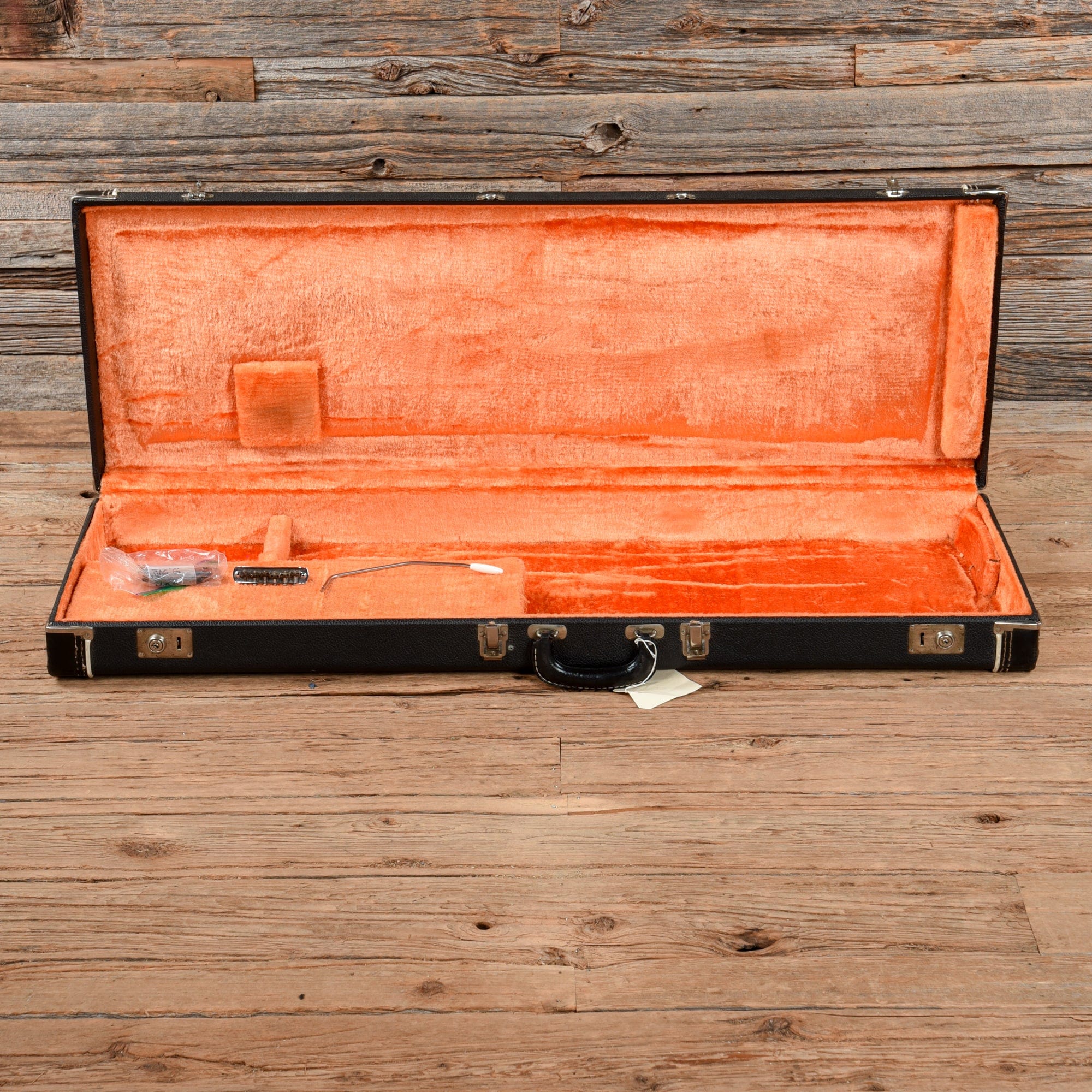 Fender Jaguar Sunburst 1966 Electric Guitars / Solid Body