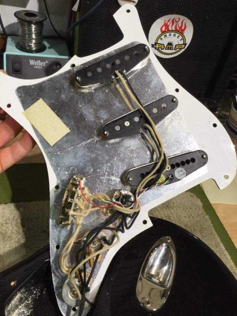 Fender Jimi Hendrix Voodoo Stratocaster Black 2001 Electric Guitars / Solid Body