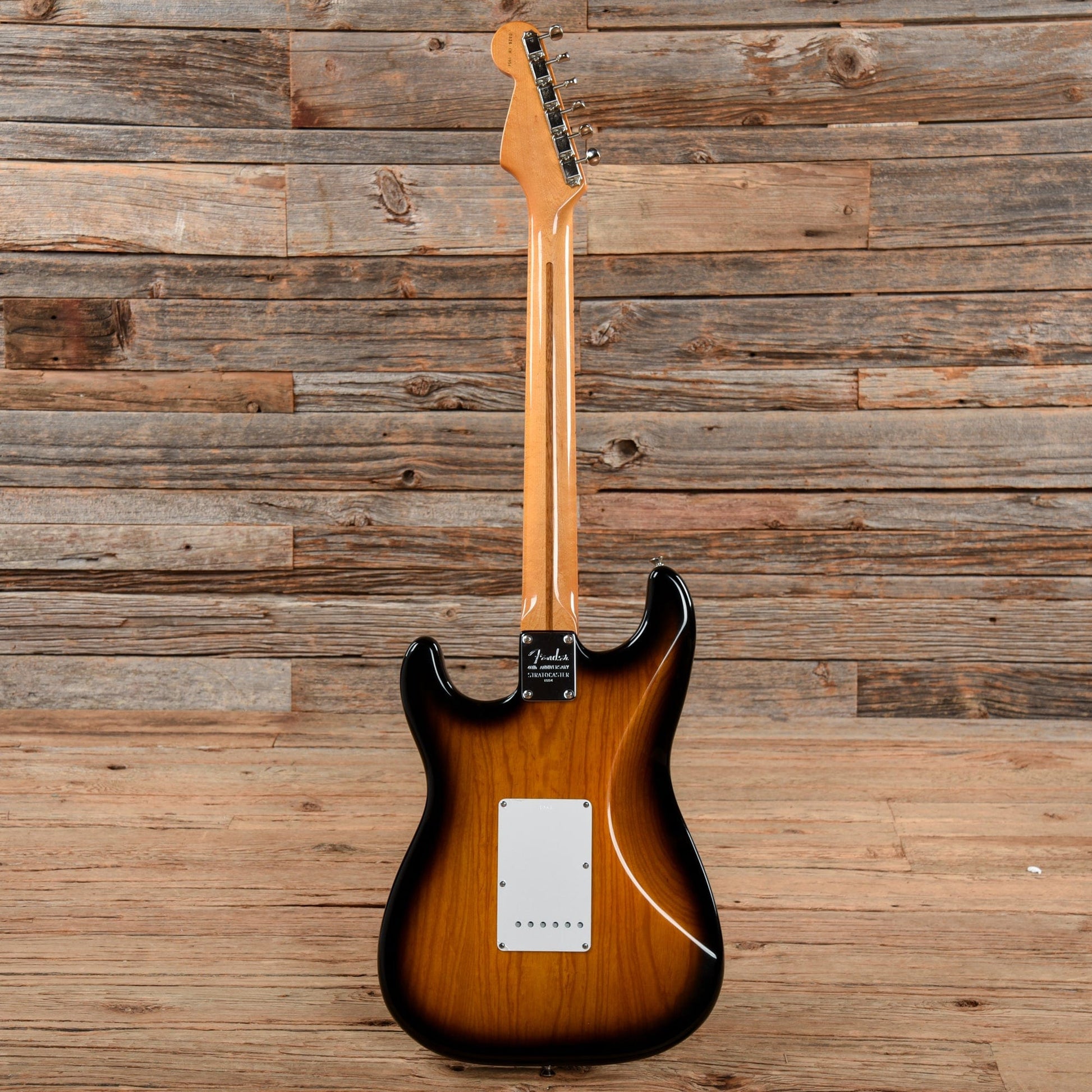 Fender Limited Edition 40th Anniversary 1954 Reissue Stratocaster Sunburst 1994 Electric Guitars / Solid Body