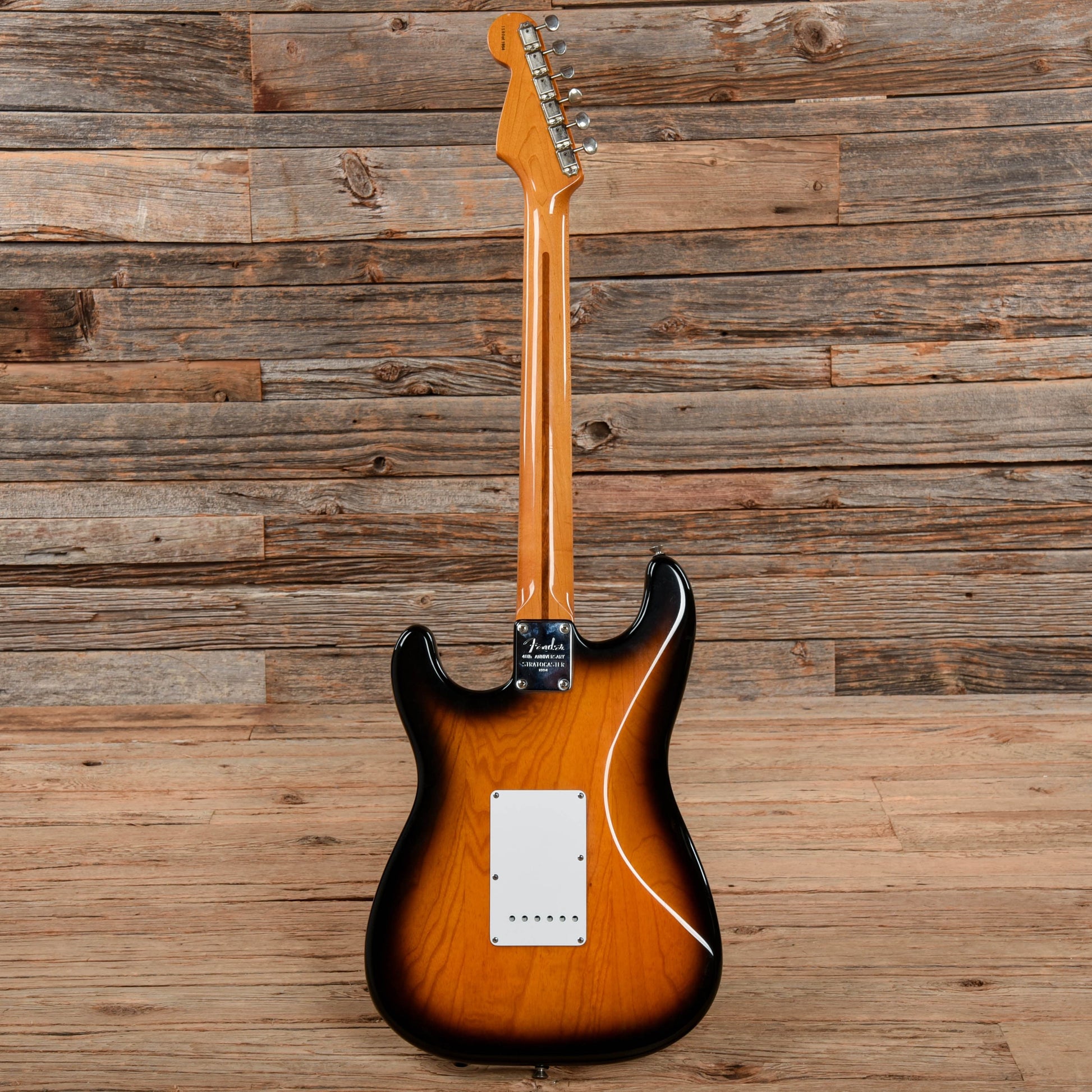 Fender Limited Edition 40th Anniversary 1954 Reissue Stratocaster Sunburst 1994 Electric Guitars / Solid Body