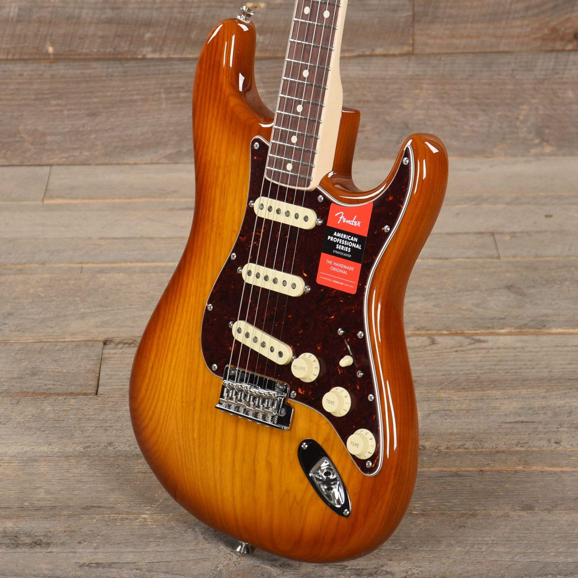 Fender Limited Edition American Pro Stratocaster Ash Honeyburst Electric Guitars / Solid Body