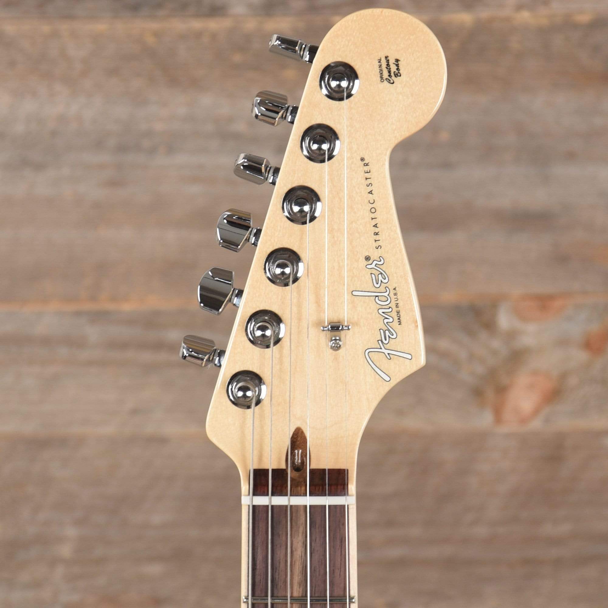 Fender Limited Edition American Pro Stratocaster Ash Honeyburst Electric Guitars / Solid Body