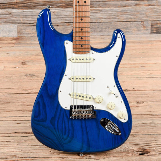 Fender Limited Edition American Pro Stratocaster w/Roasted Maple Neck Sapphire Blue Transparent 2019 Electric Guitars / Solid Body