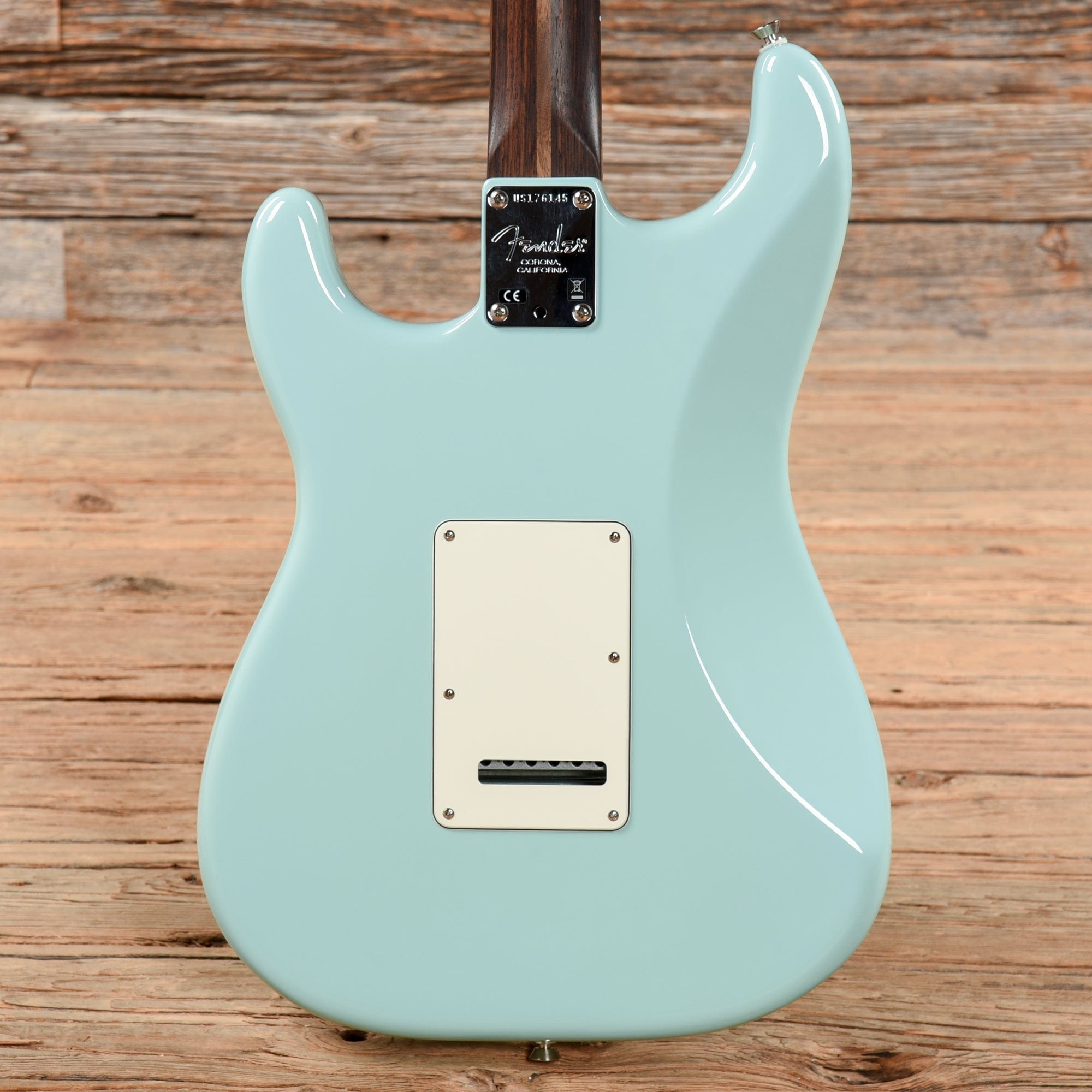 Fender Limited Edition American Pro Stratocaster w/Rosewood Neck Daphne Blue 2017 Electric Guitars / Solid Body