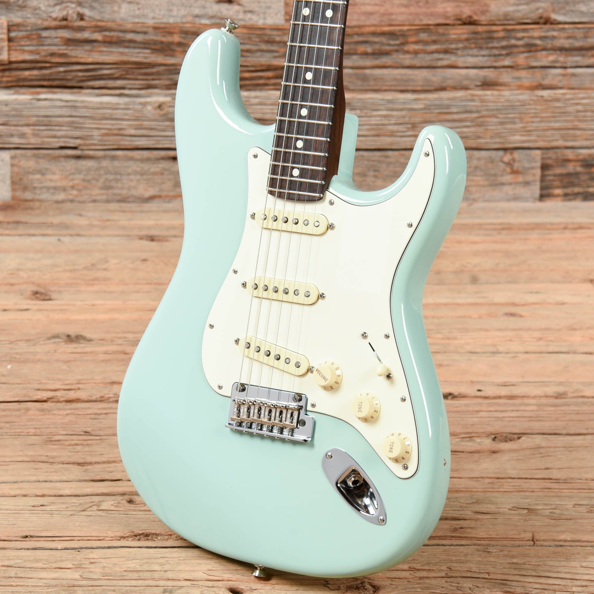 Fender Limited Edition American Professional Stratocaster w/ Rosewood Neck Daphne Blue 2017 Electric Guitars / Solid Body
