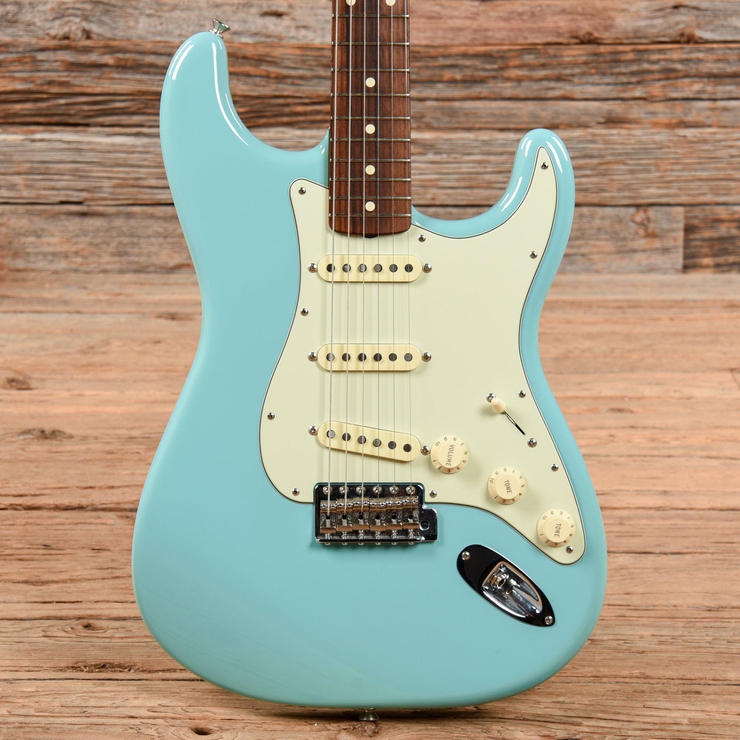 Fender Limited Edition Classic Series 60s Strat Cerulean Blue 2015 Electric Guitars / Solid Body